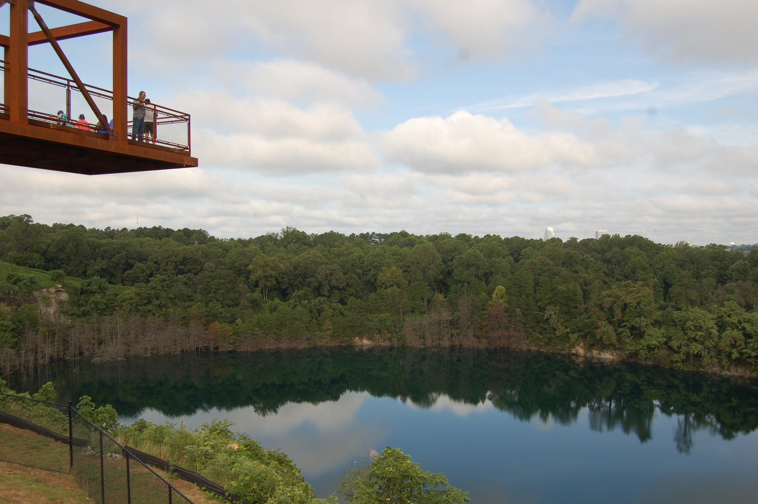 PARK 07 - the observation pier looking over the quarry.JPG