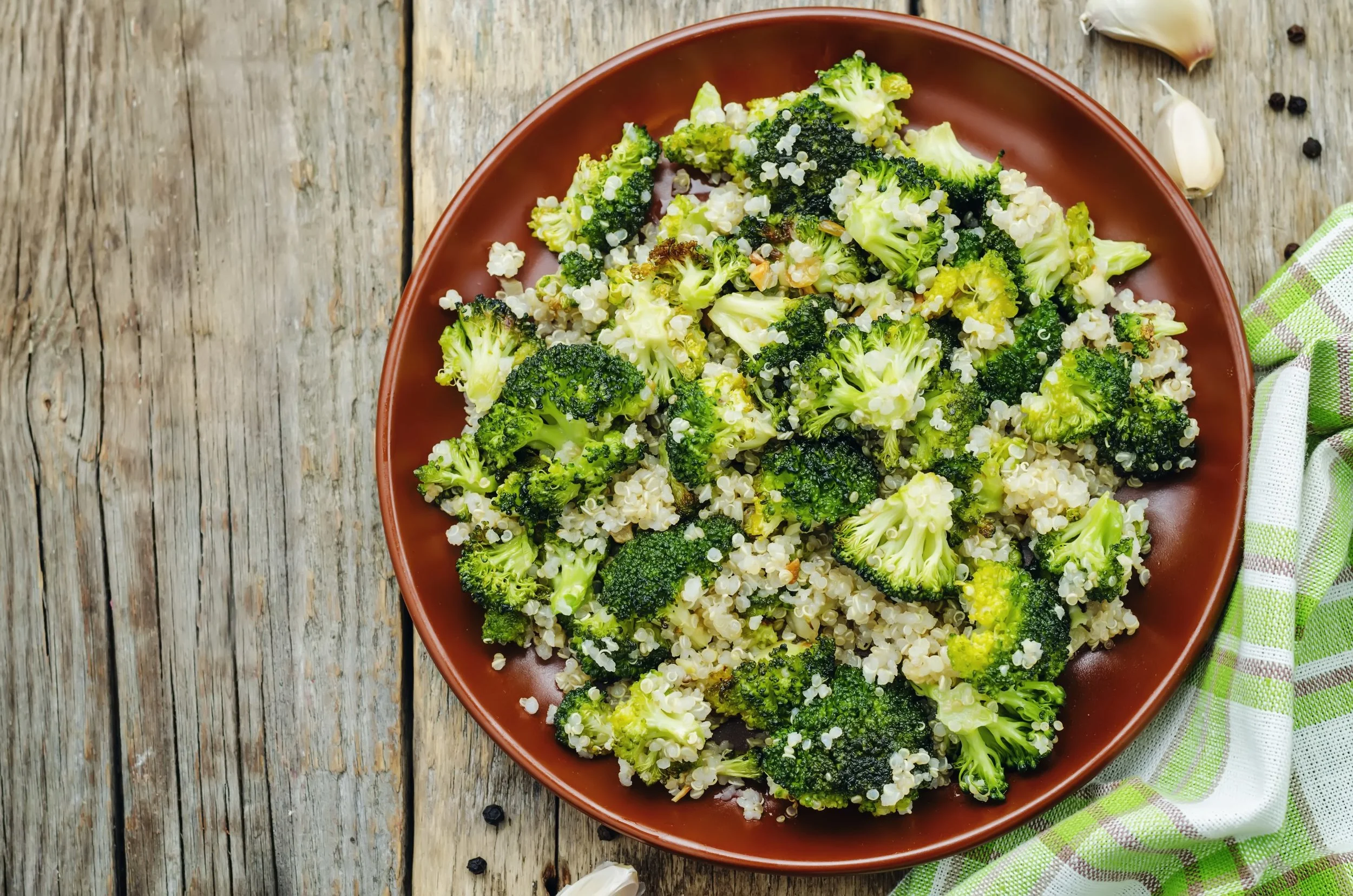 broccoli-quinoa-bowl.jpg
