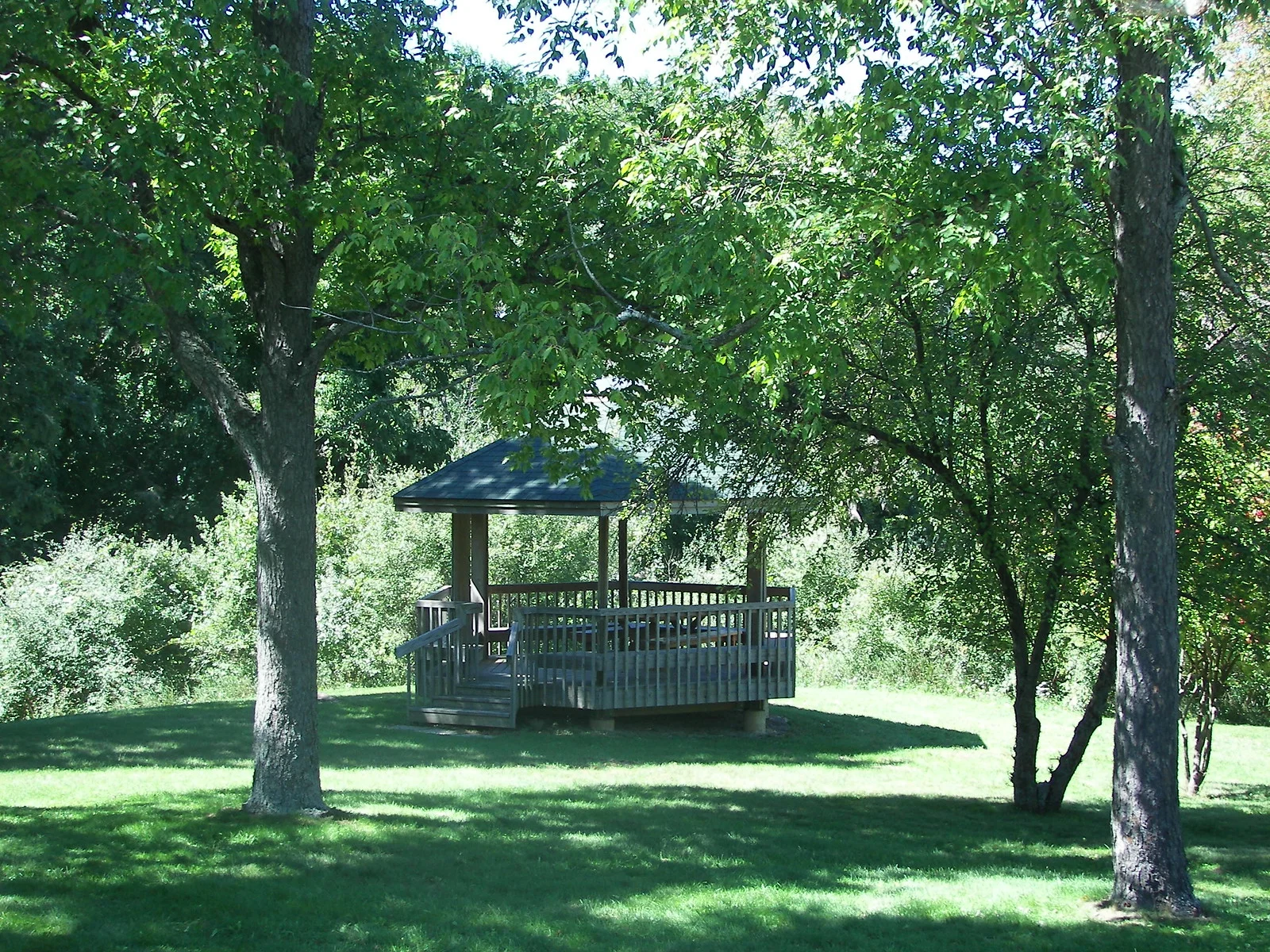 Gazebo 2.jpg