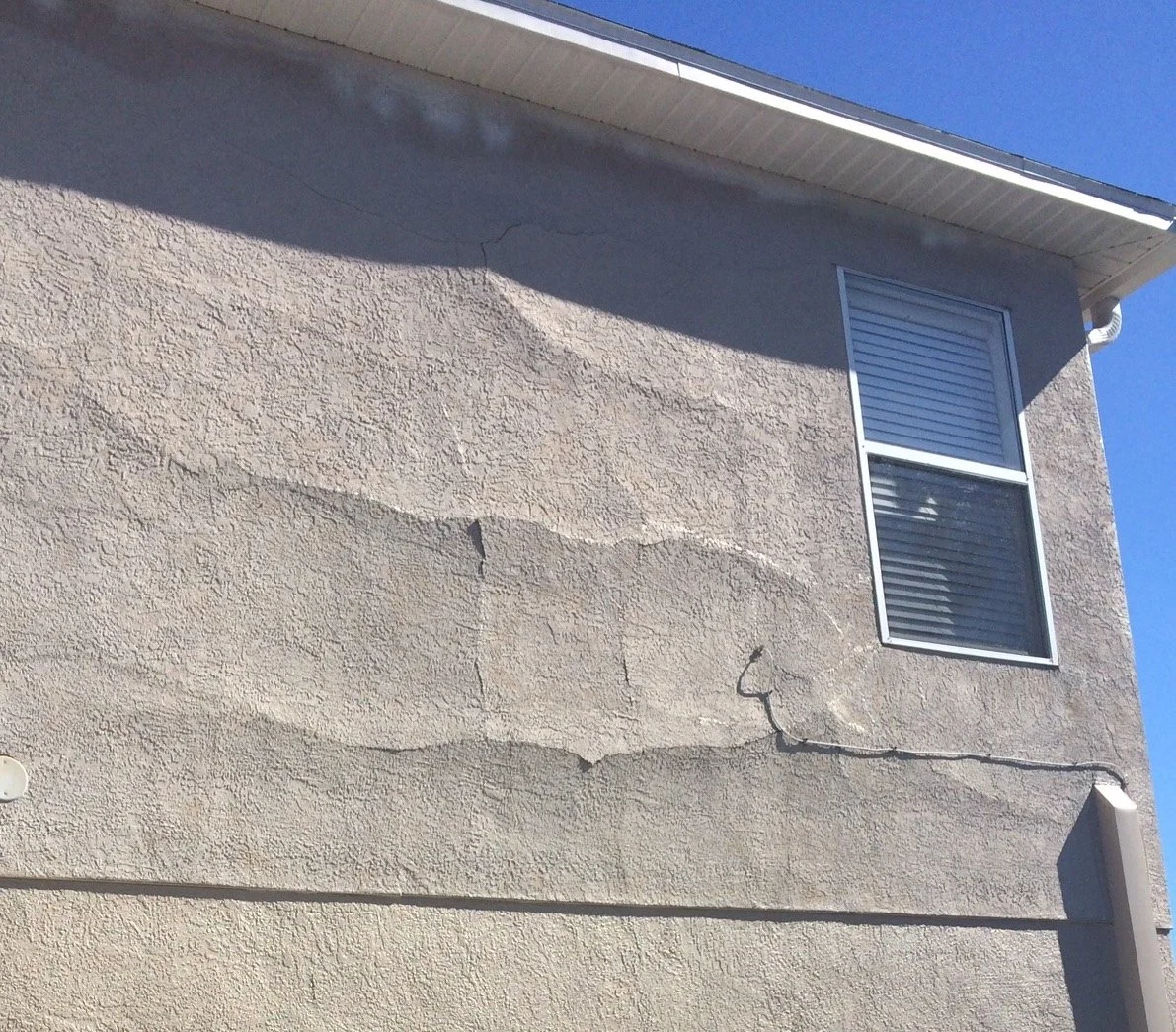 How to Spot Stucco &amp; Stone Damage in Colorado Homes