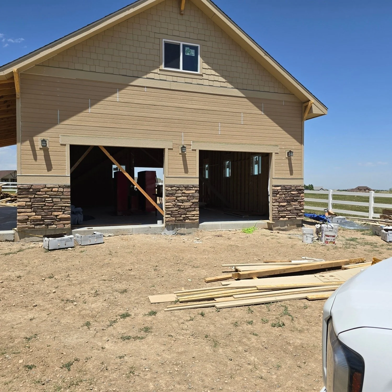 Stone veneer Install mountains