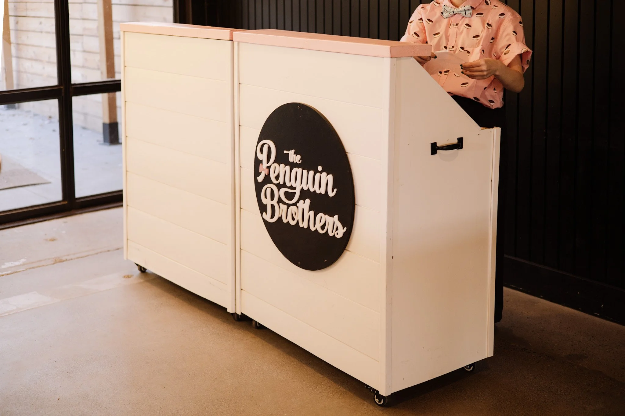 Penguin Brothers | Ice Cream Sandwich Catering