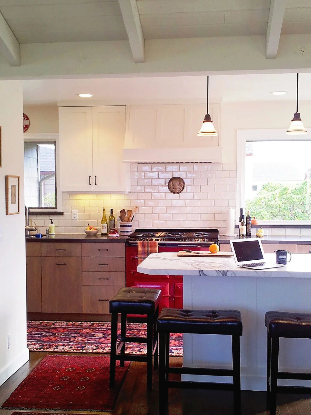 2-kitchen-beamed-ceiling-island-open-concept-dee-carawan.jpg