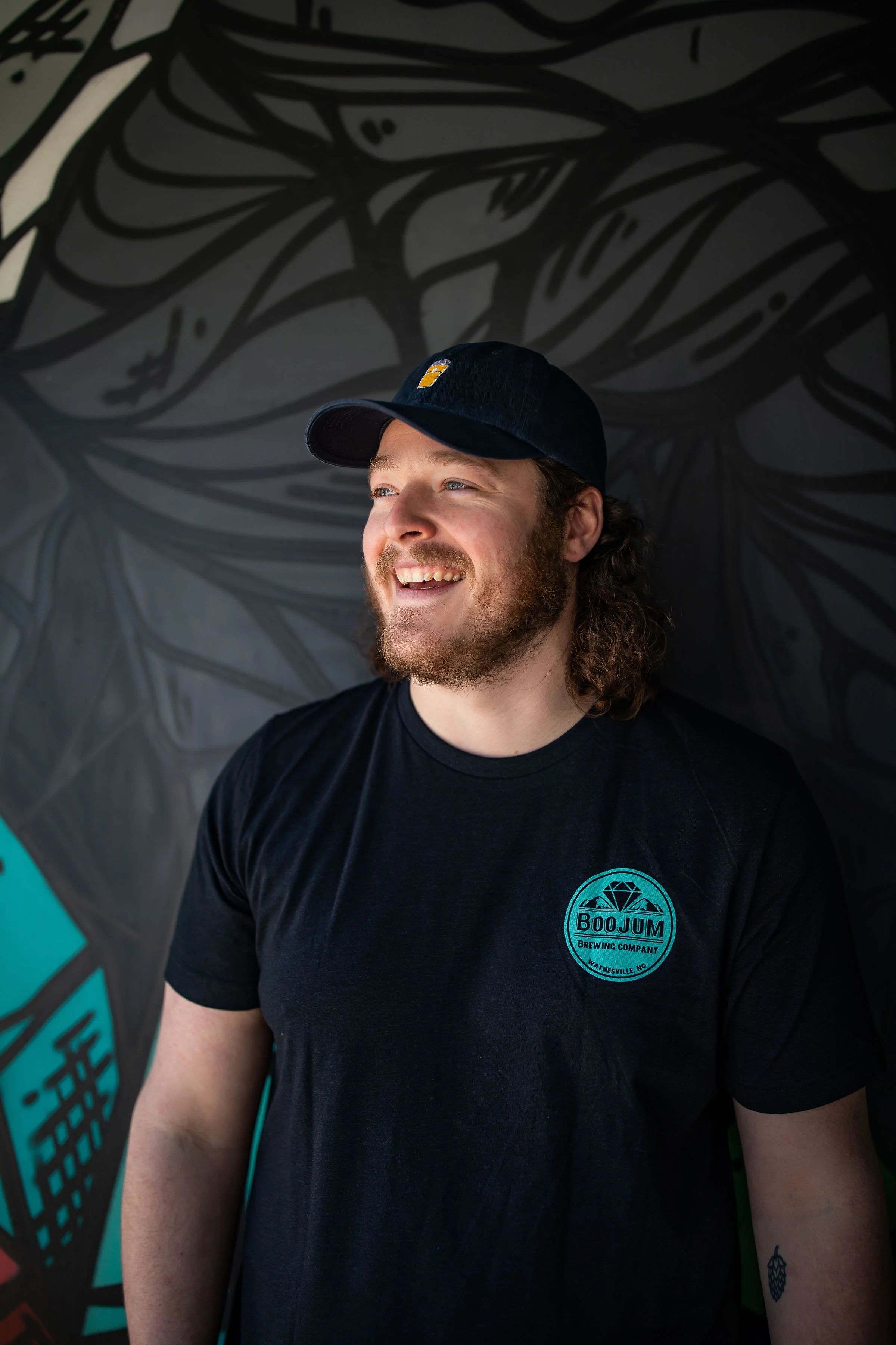 boojmerch_mtnlightstudio1_1 (1).JPG