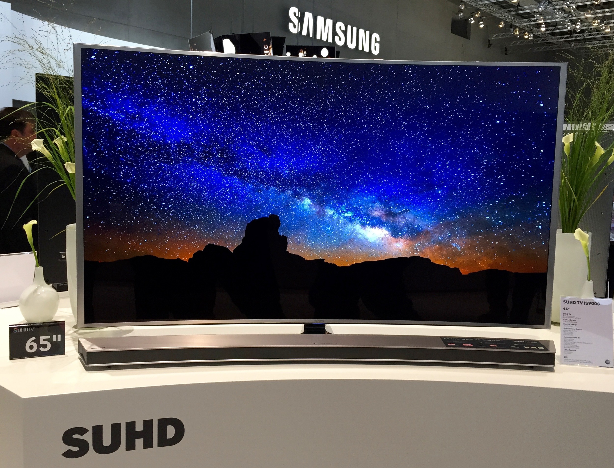 Samsung's flagship SUHD, featuring Quantum Dot technology, hooked up to their new UltraHD Blu-ray player made for an impressive next-generation TV demo at IFA 2015.