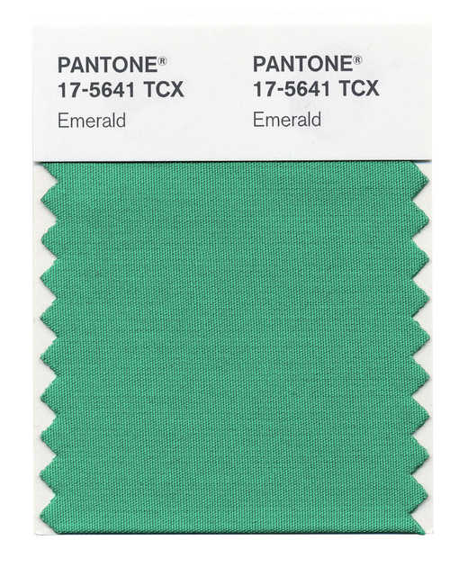 Pantone Emerald 17-5641