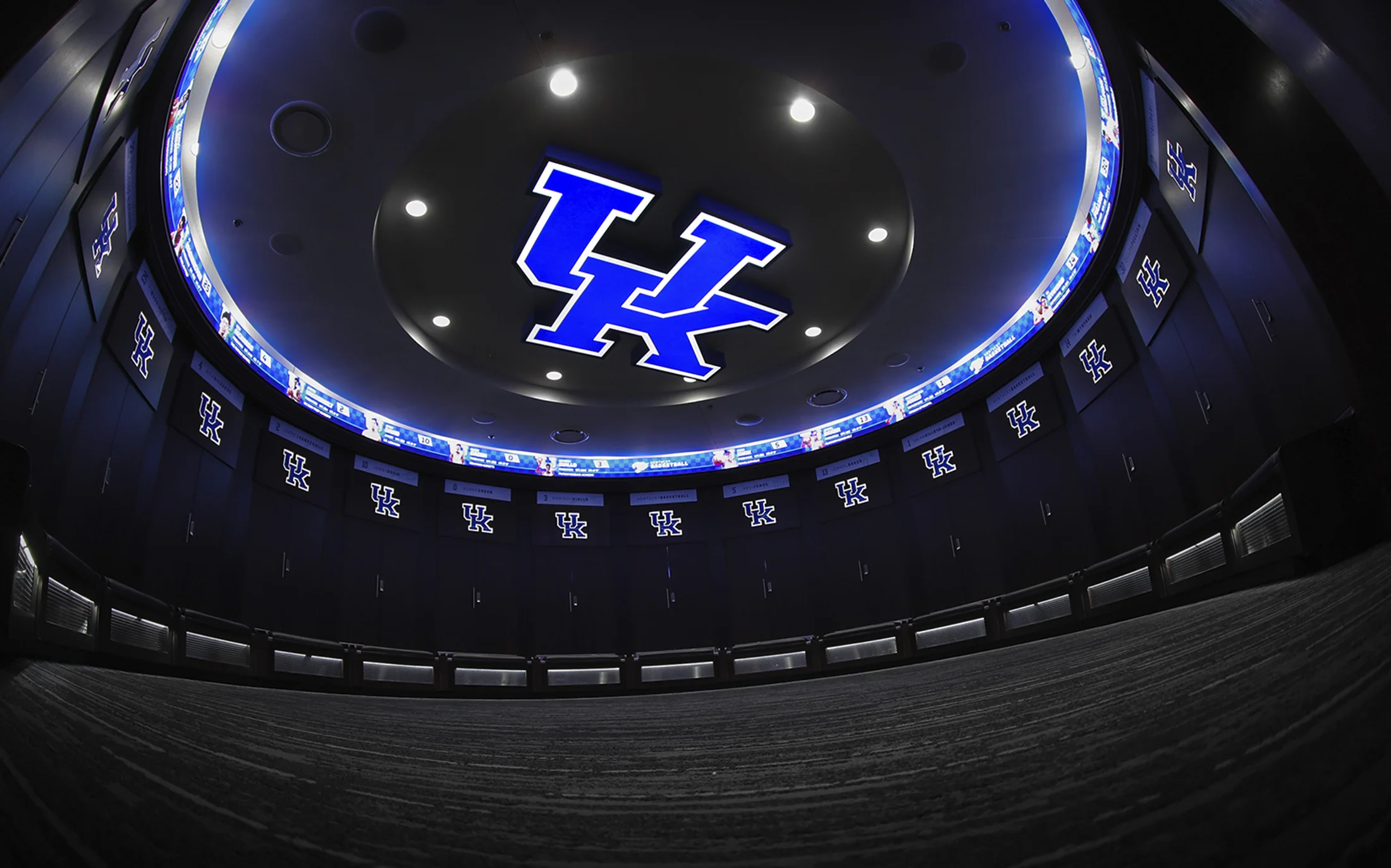 UK_locker room.jpg