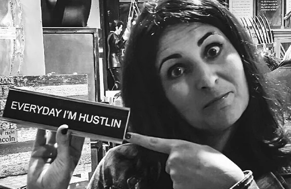 <strong>HOLLY WHITE</strong> # CLIENT RELATIONS DIRECTOR