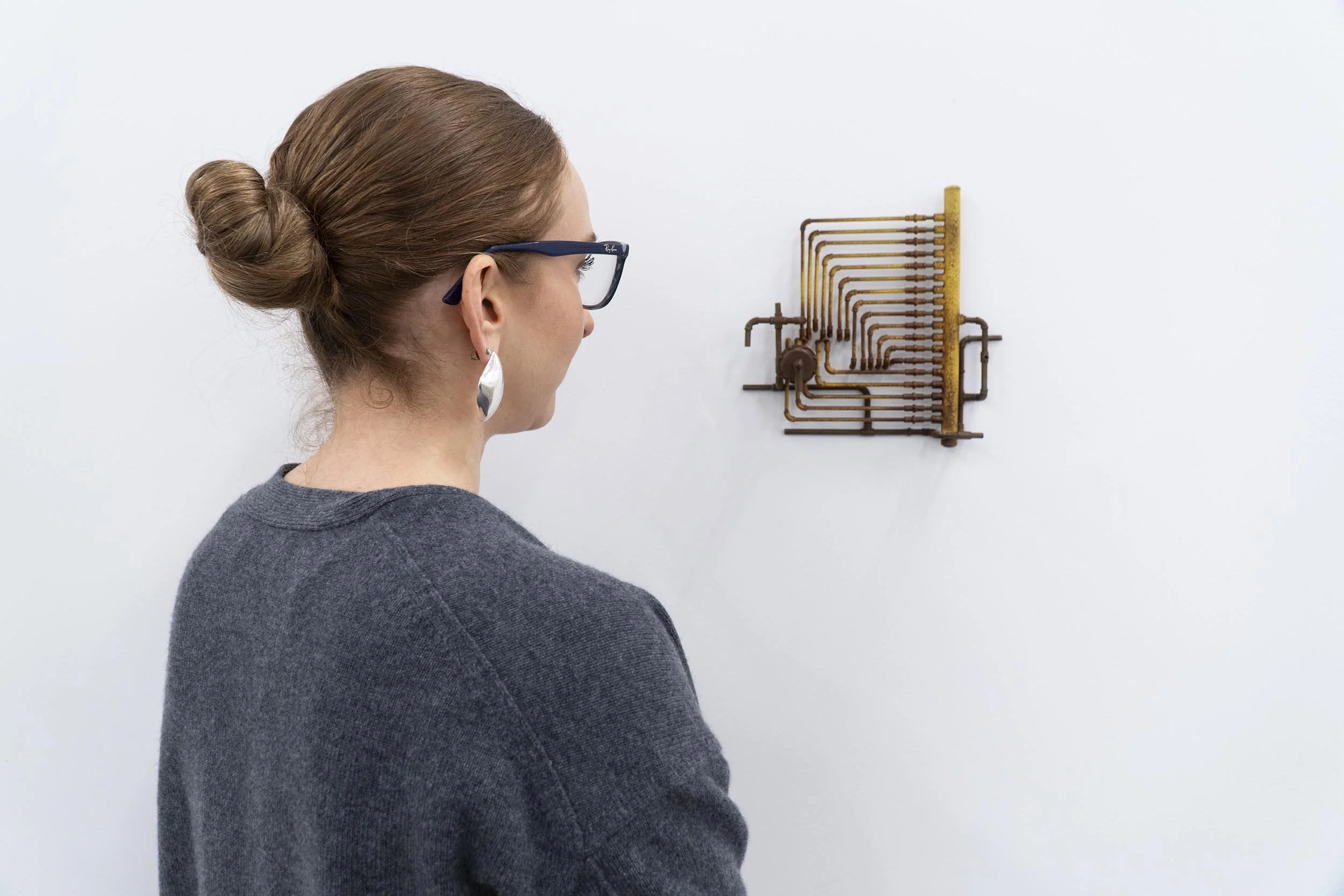  Scale of Frans Lotz, “Neutral Ground Gas Lines”, 2022, painted steel, 8 x 8 x 2.5 inches.    ENQUIRE  