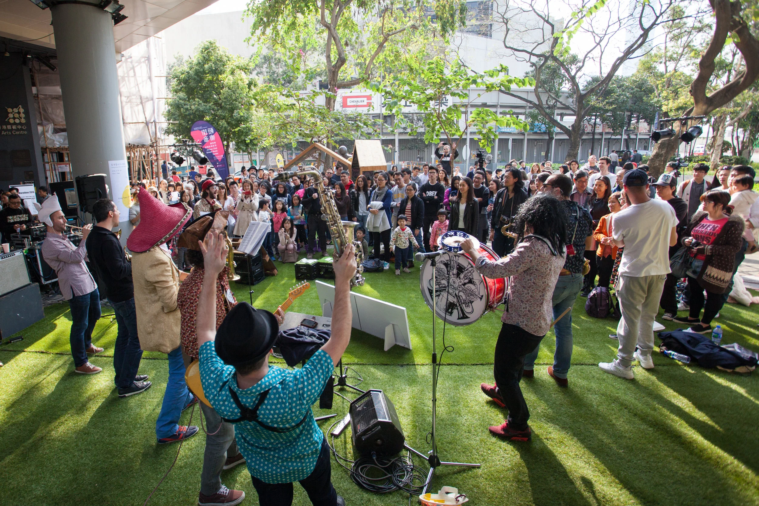 Street Music_1.jpg