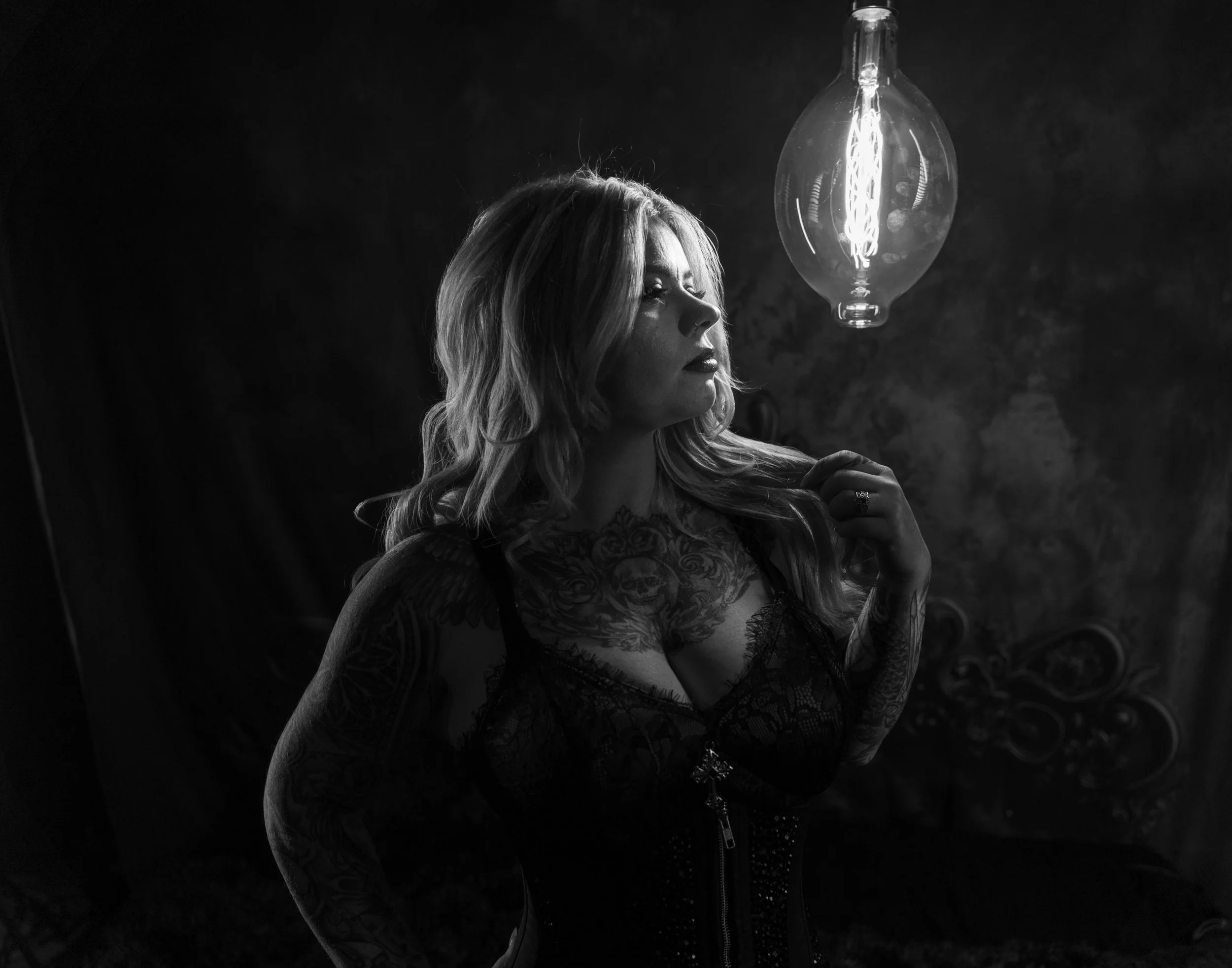 MissRedModel_@alanmhantz_SF26--37.jpg