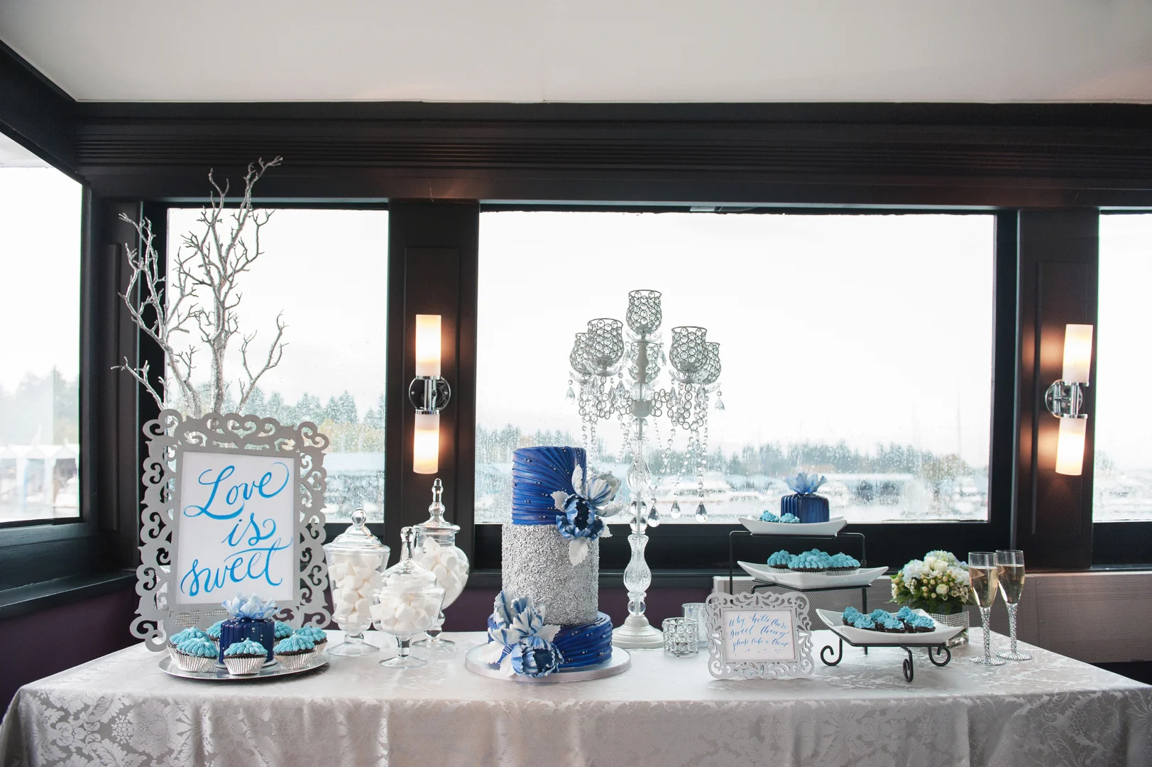 Table&Co_EstellePhotography_vancouversunsetbayyacht (5).jpg