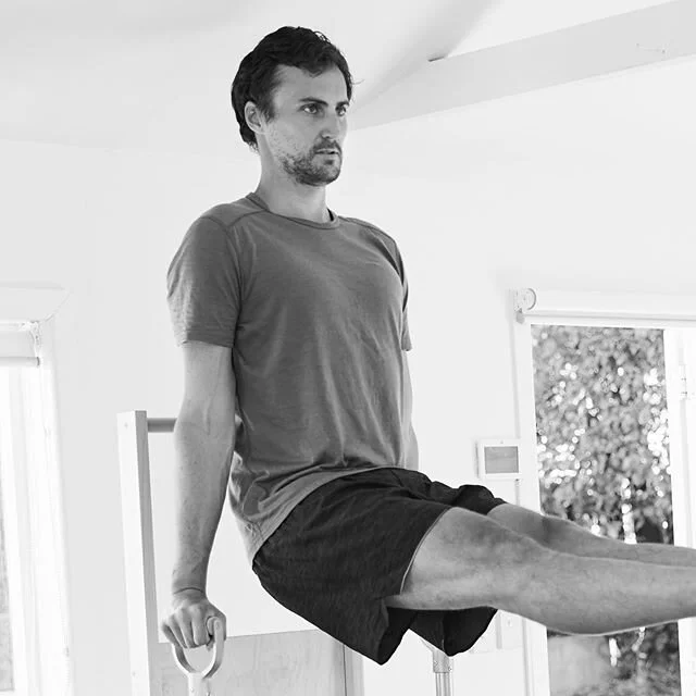 Focus, concentration and  inner-strength are all benefits from a regular Pilates practice. 
Through the incredible system of Pilates exercises you are forced to work with precision and intention in each movement, challenging not only your body but the limits of your mind.  High chair with @logan.sutherland.music  #pilatesformen #strongbodystrongmind #pilatesbody #gratz