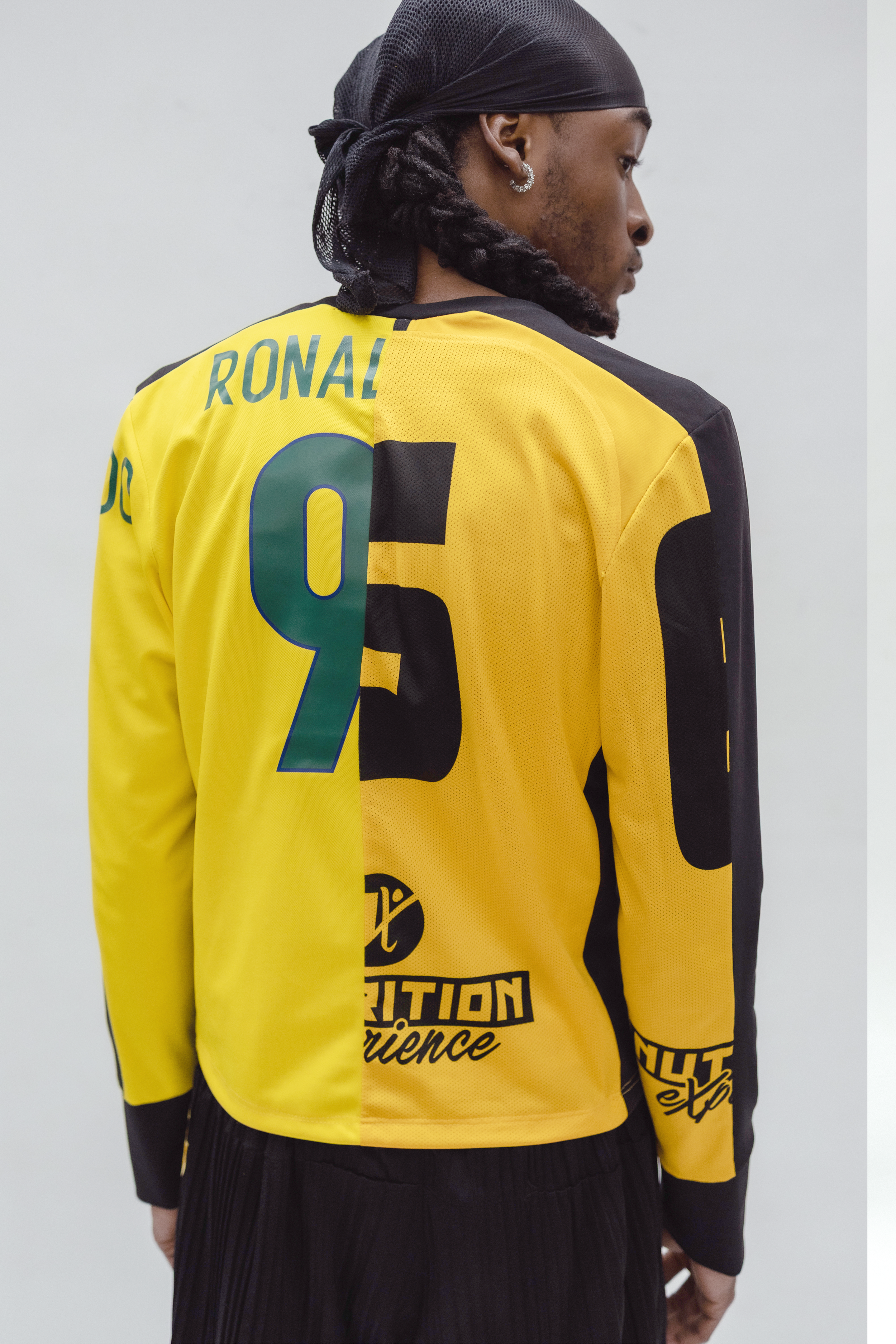 renat-brenha-jogadora-top-multi-front zoom.png