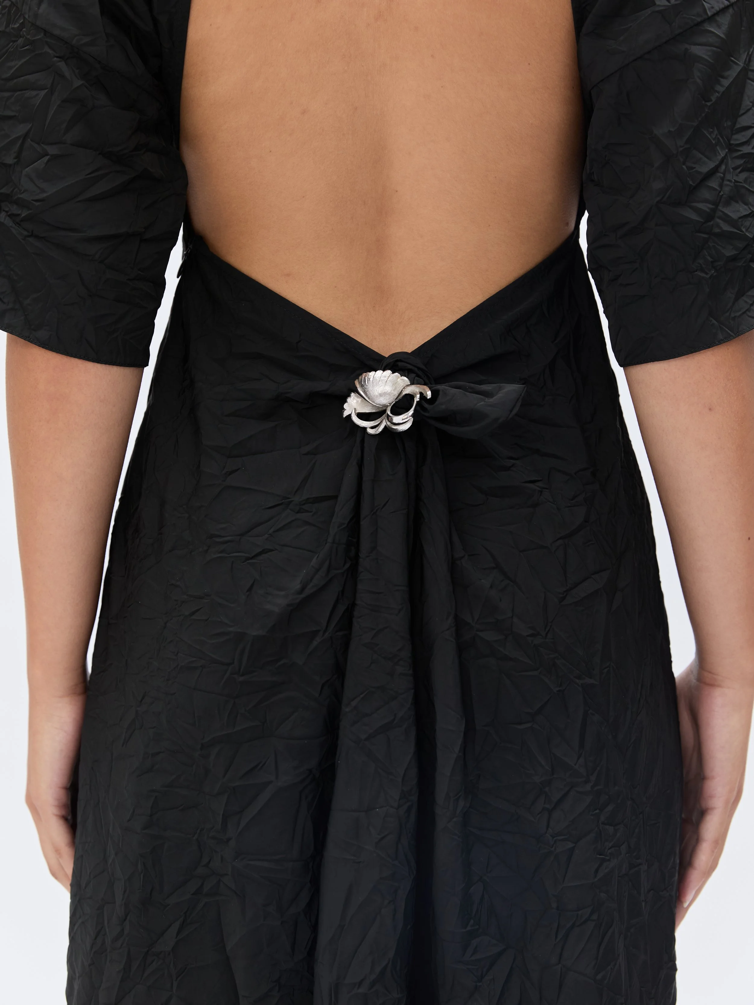 renata-brenha-knot-dress-black-detail.jpg