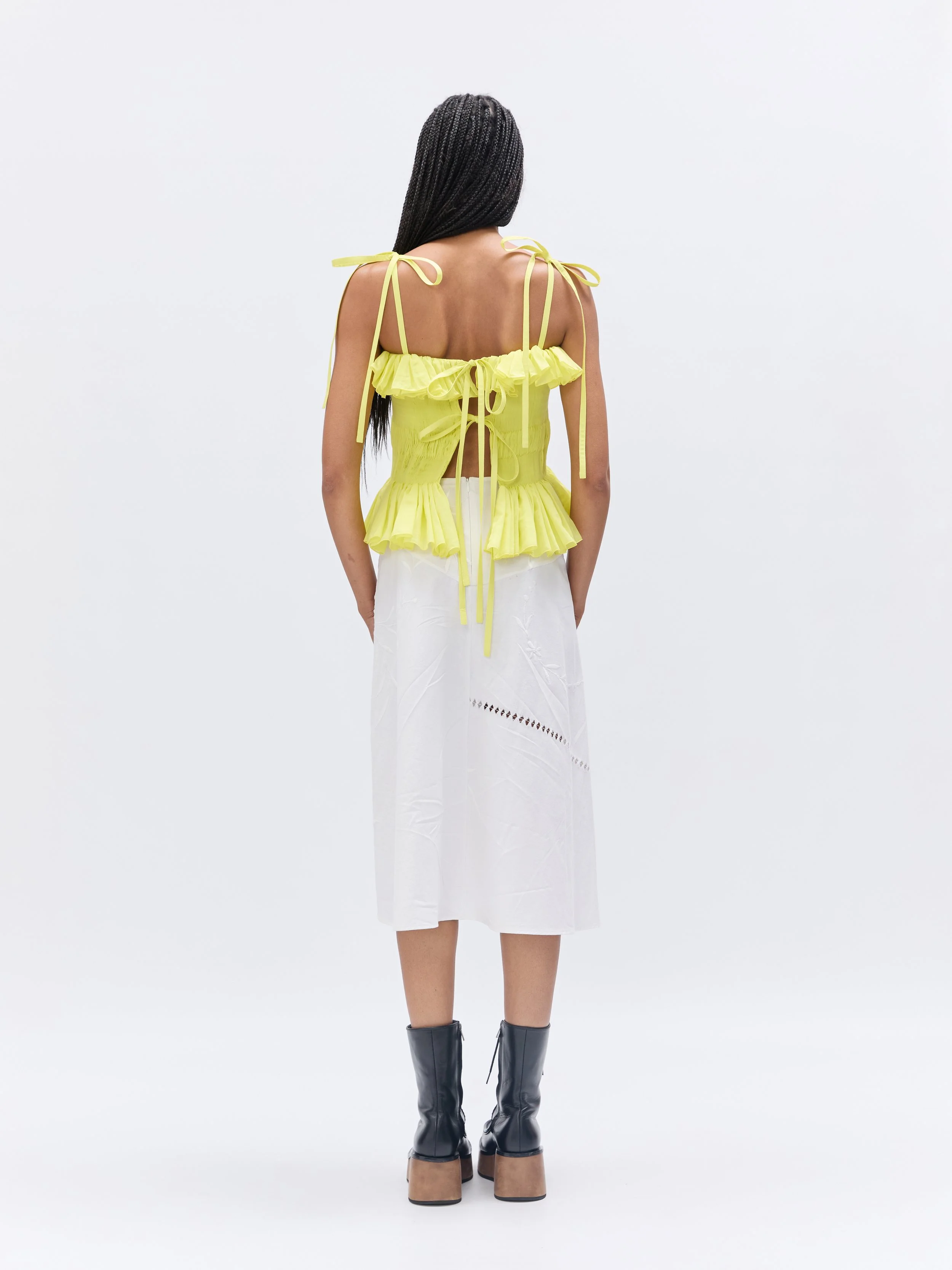 renata-brenha-napkin-ring-skirt-off-white-back.jpg