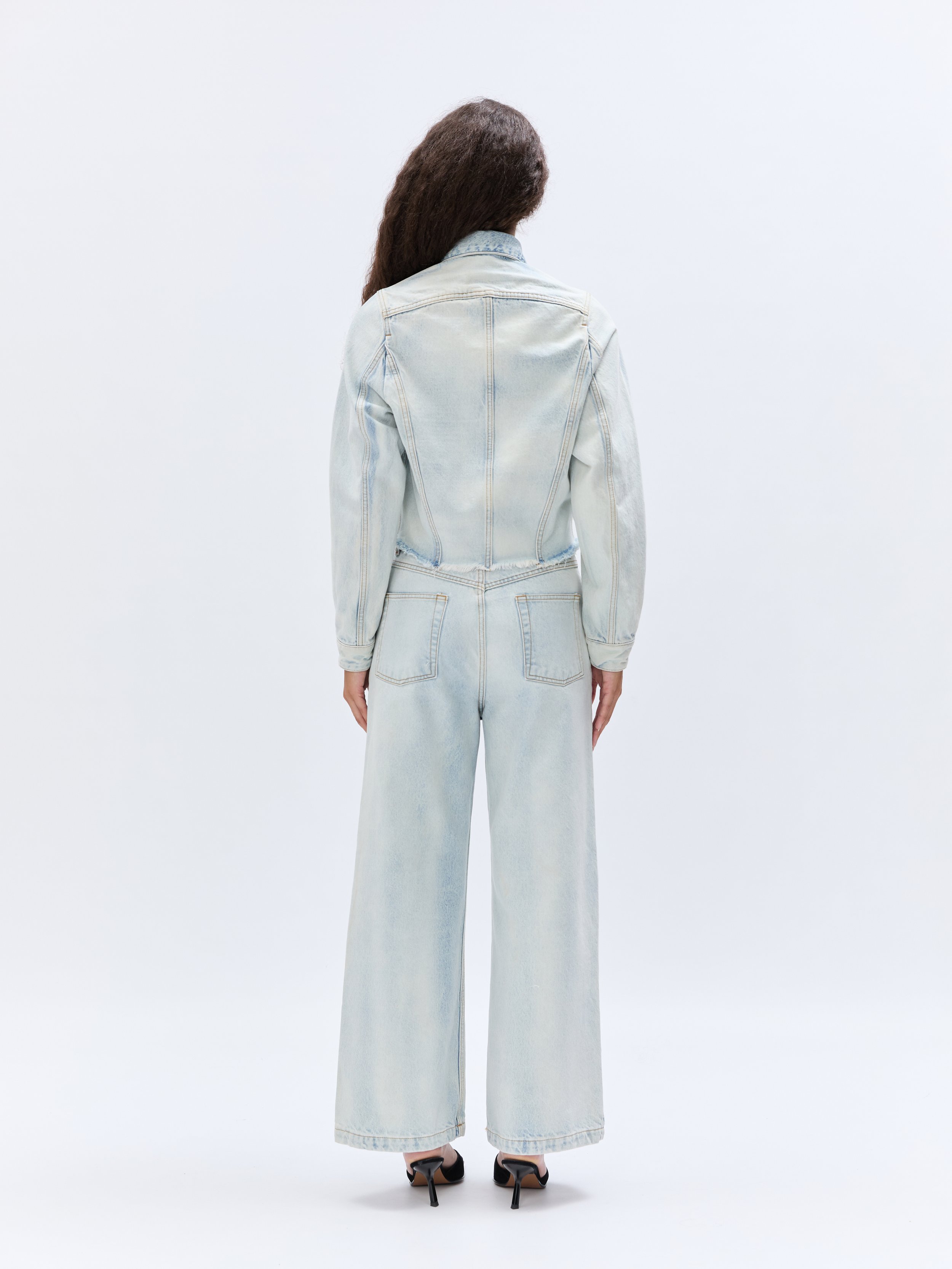 renata-brenha-rio-jacket-light-blue-wash-back.jpg