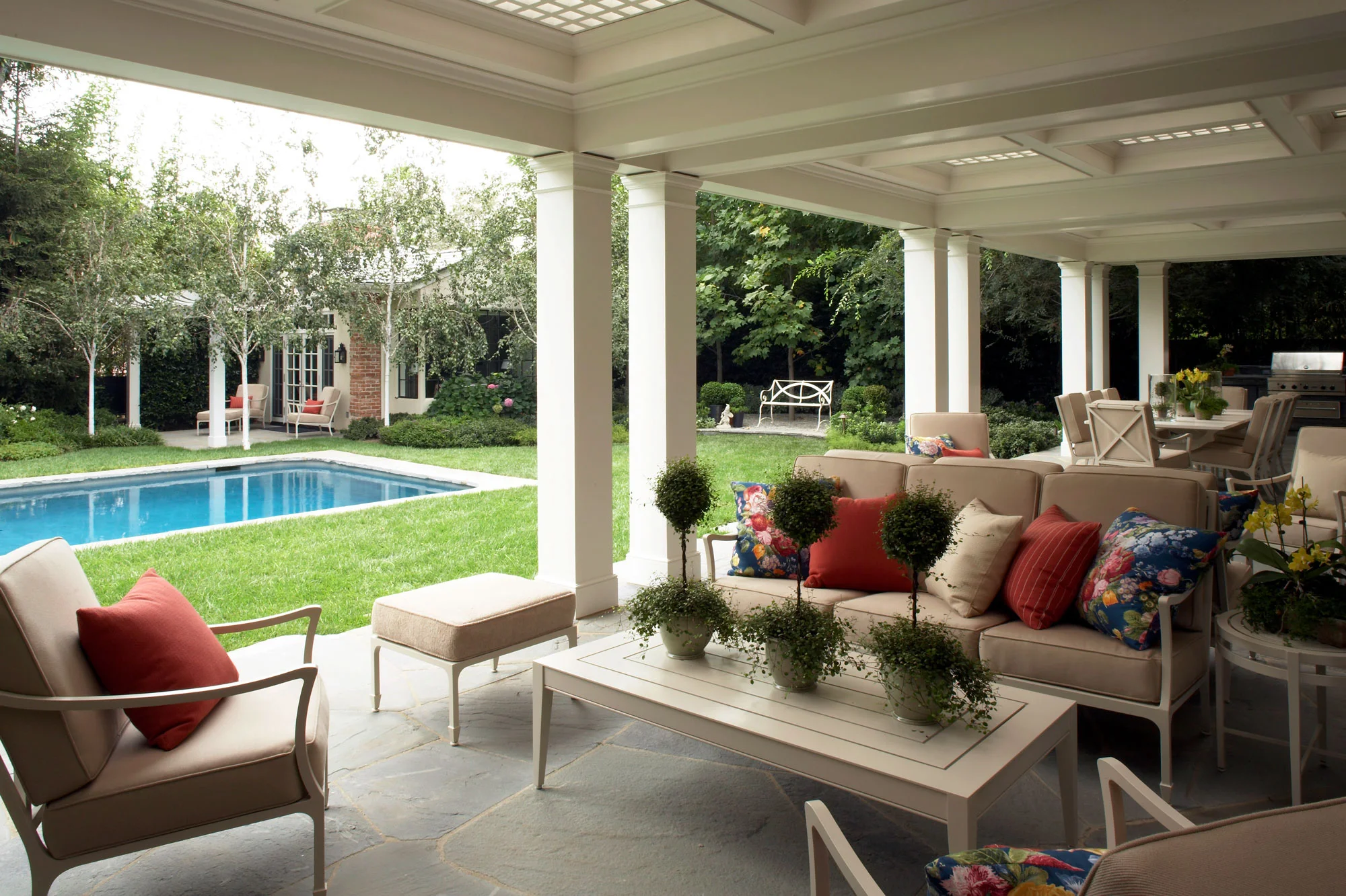 SCHAEFFER-BRENTWOOD-PARK-III-14-Loggia-edit.jpg