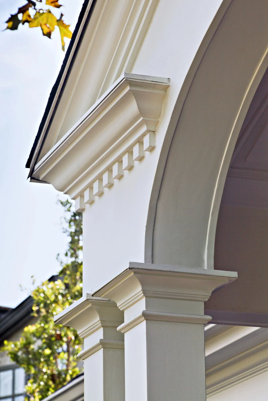 Krull 04 Pediment Detail.jpg