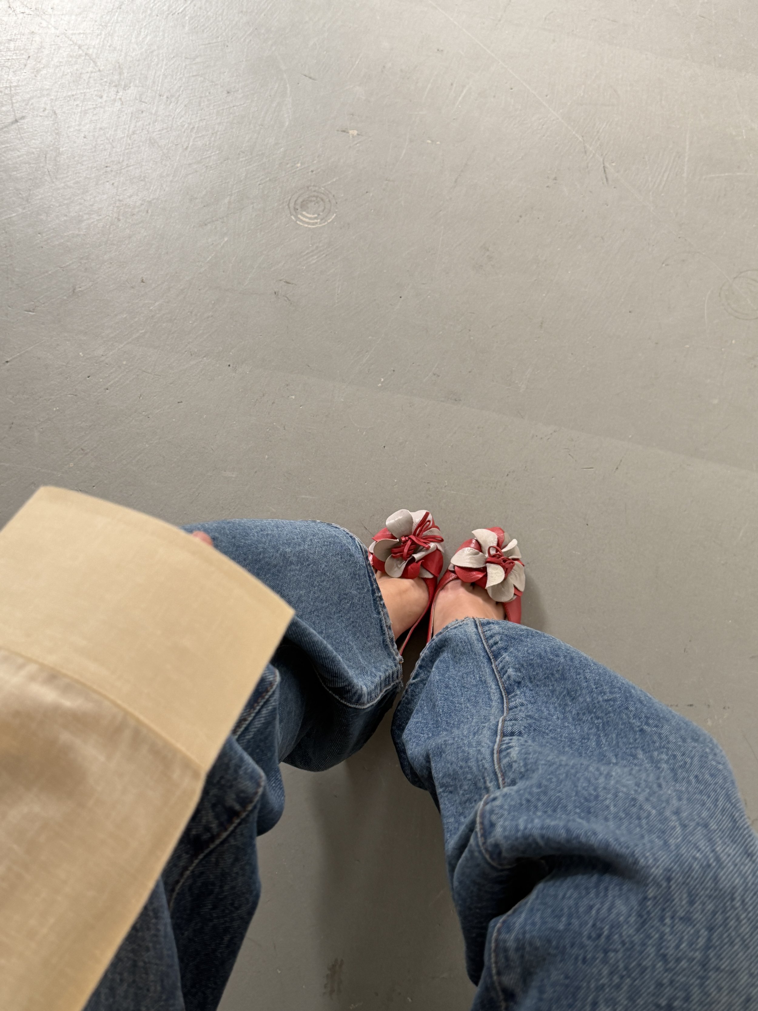 red leather floral appliqué sling-backs