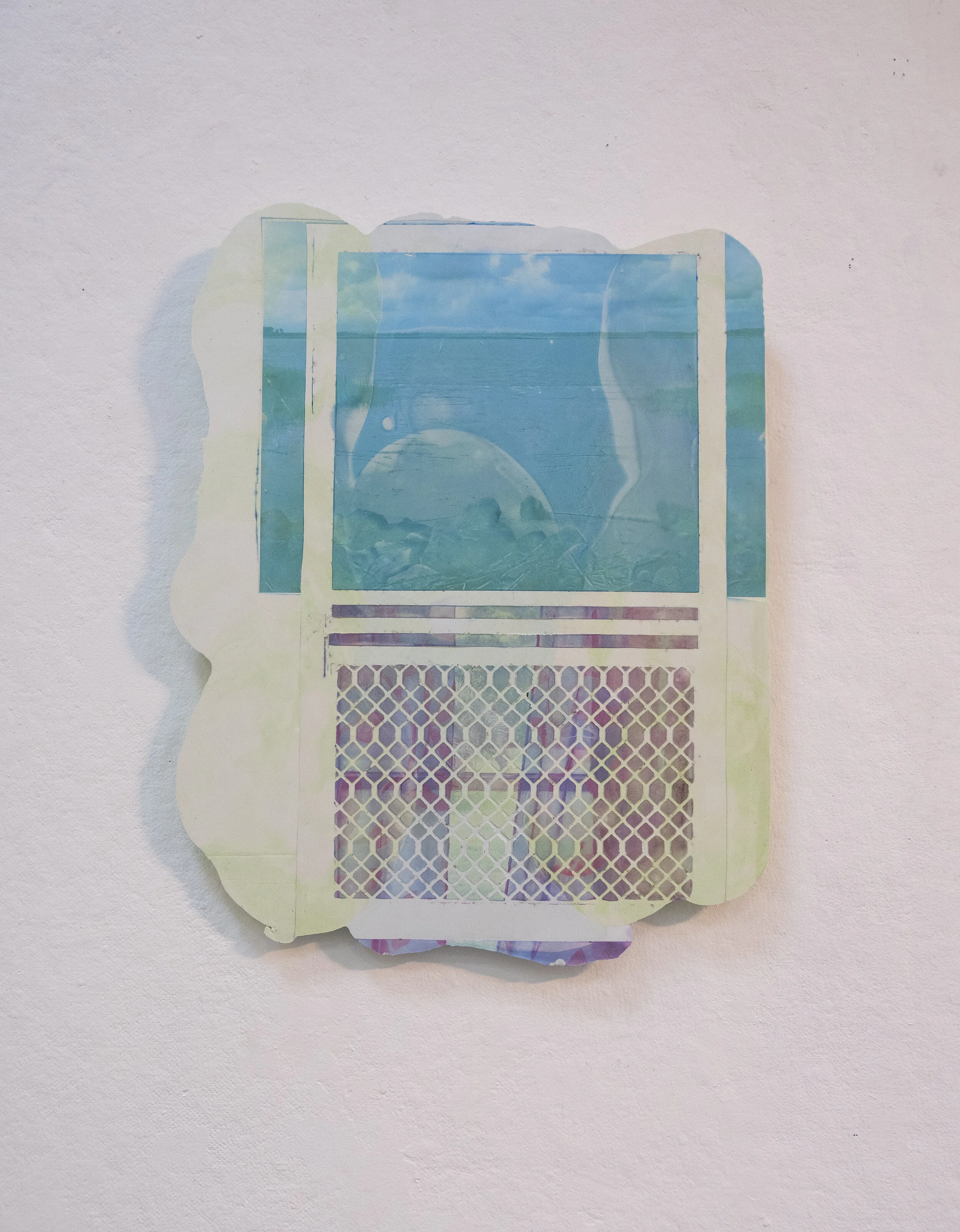 Barnes_Emma_ WesitlookingAtmarsh&rocksparting .jpg