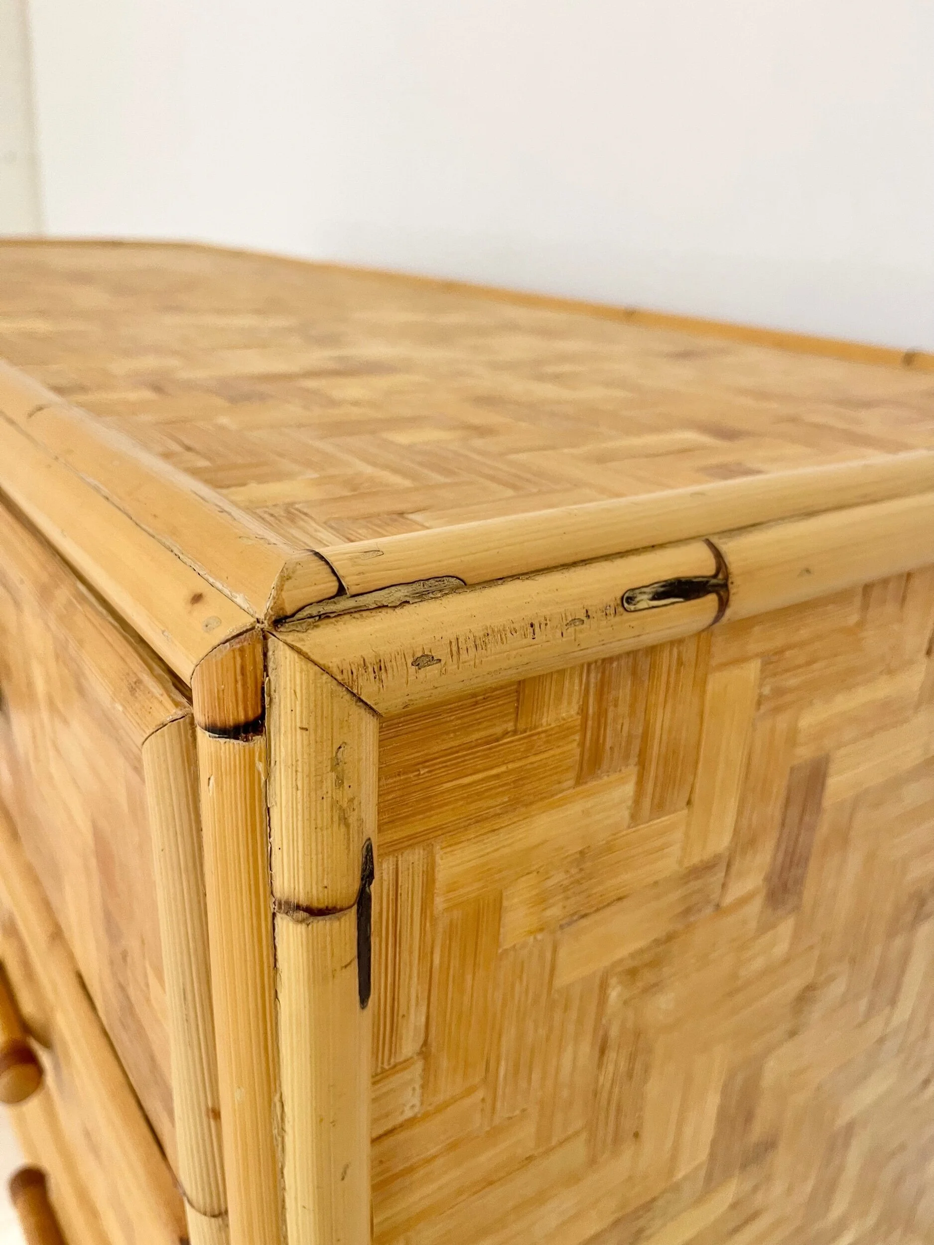 10CBB49C-366F-4193-BBD7-6ED70DB142B0