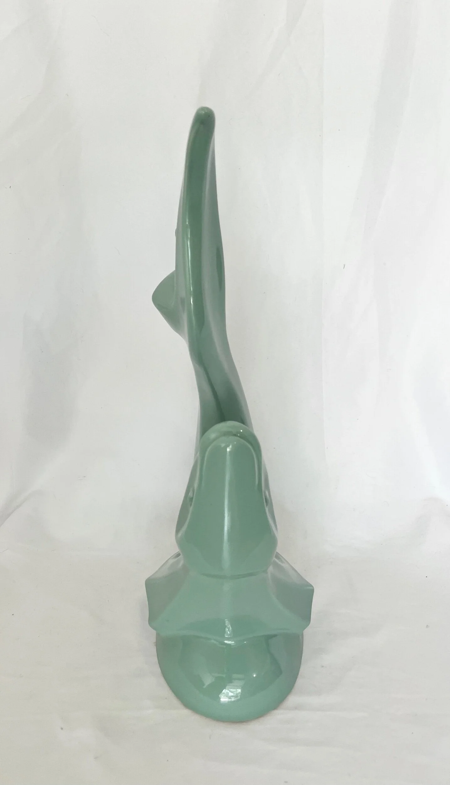 C87652D7-6035-42F8-8C09-4502DC2B444B