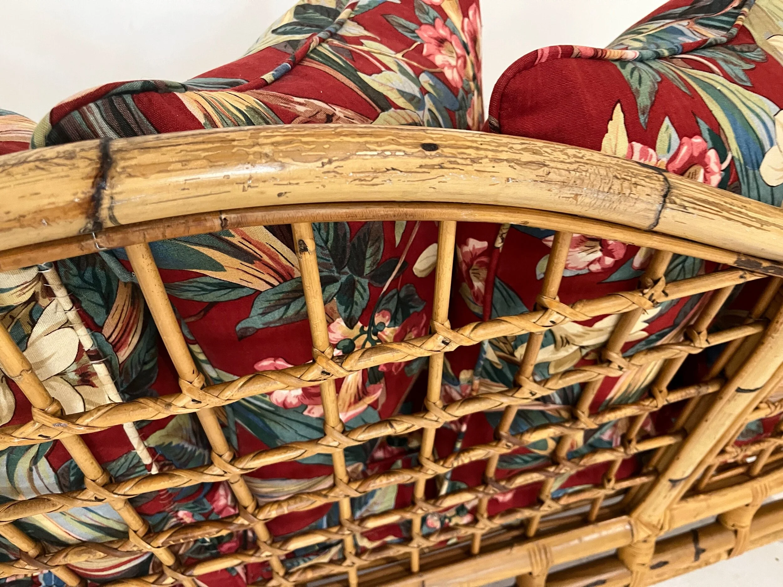 01B95DAA-8283-43C1-8CBE-9378BE458F96