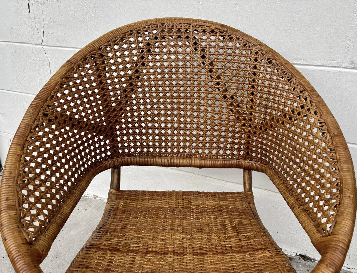 A677B039-F953-45F1-97F9-E6916E370ED8