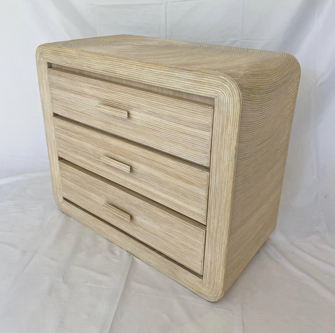 210DF20C-2D40-4E13-A6DF-F1E42AA7EE92