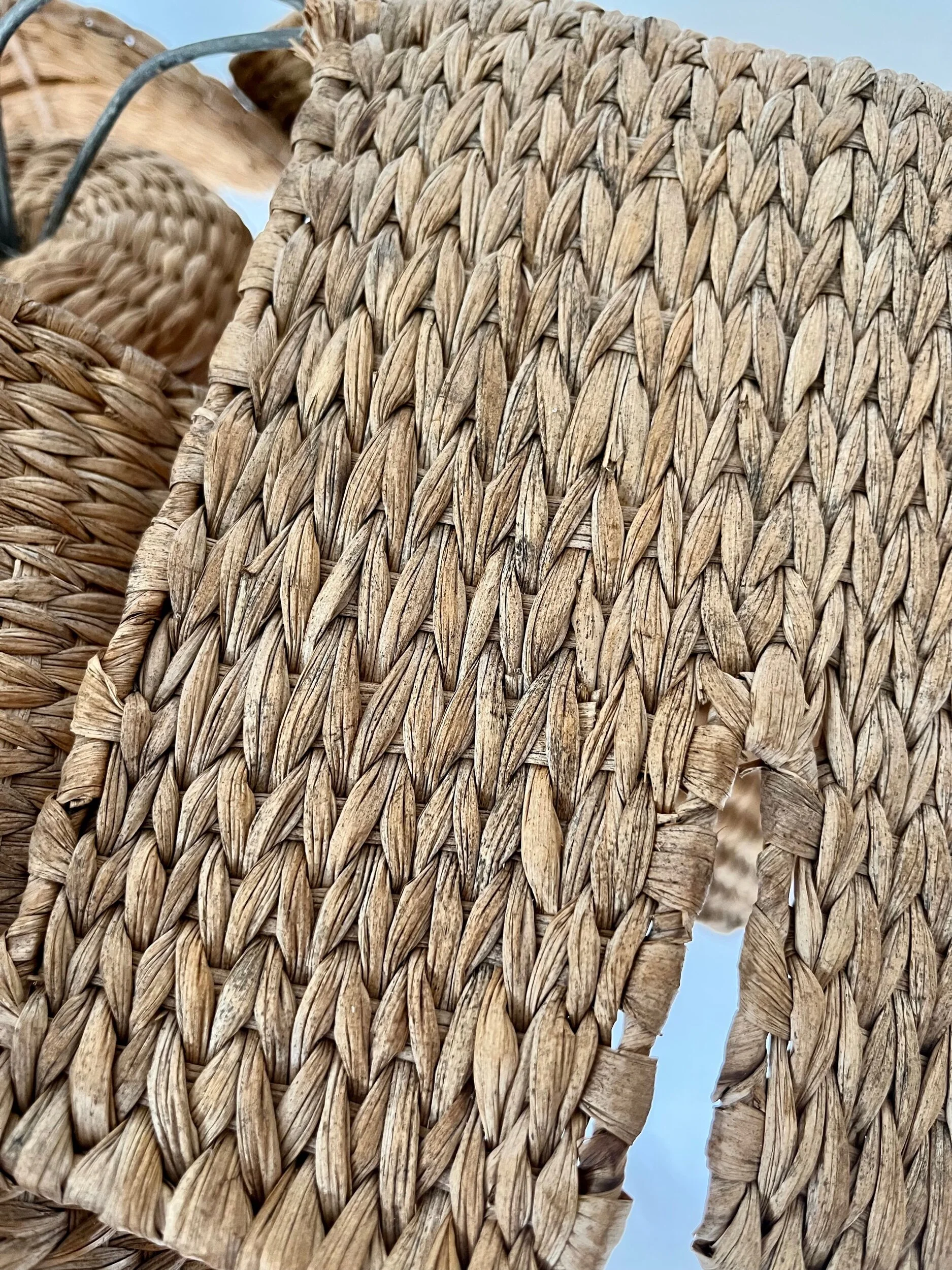 07031AF6-BE41-4111-B2B8-460A412CE43C