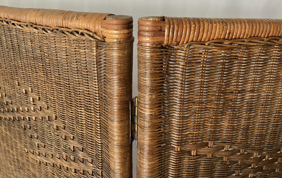 16516B49-63C0-4FB6-8135-027AB88DF75F