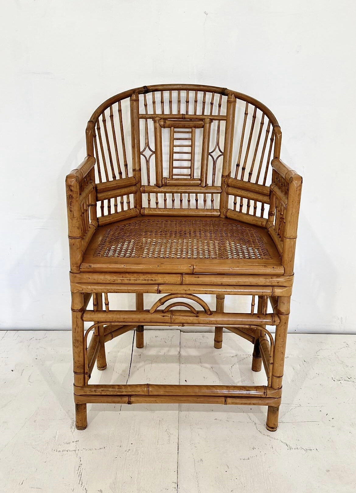 9AD436C4-B538-4E27-8F9F-F9DDFA16E19F