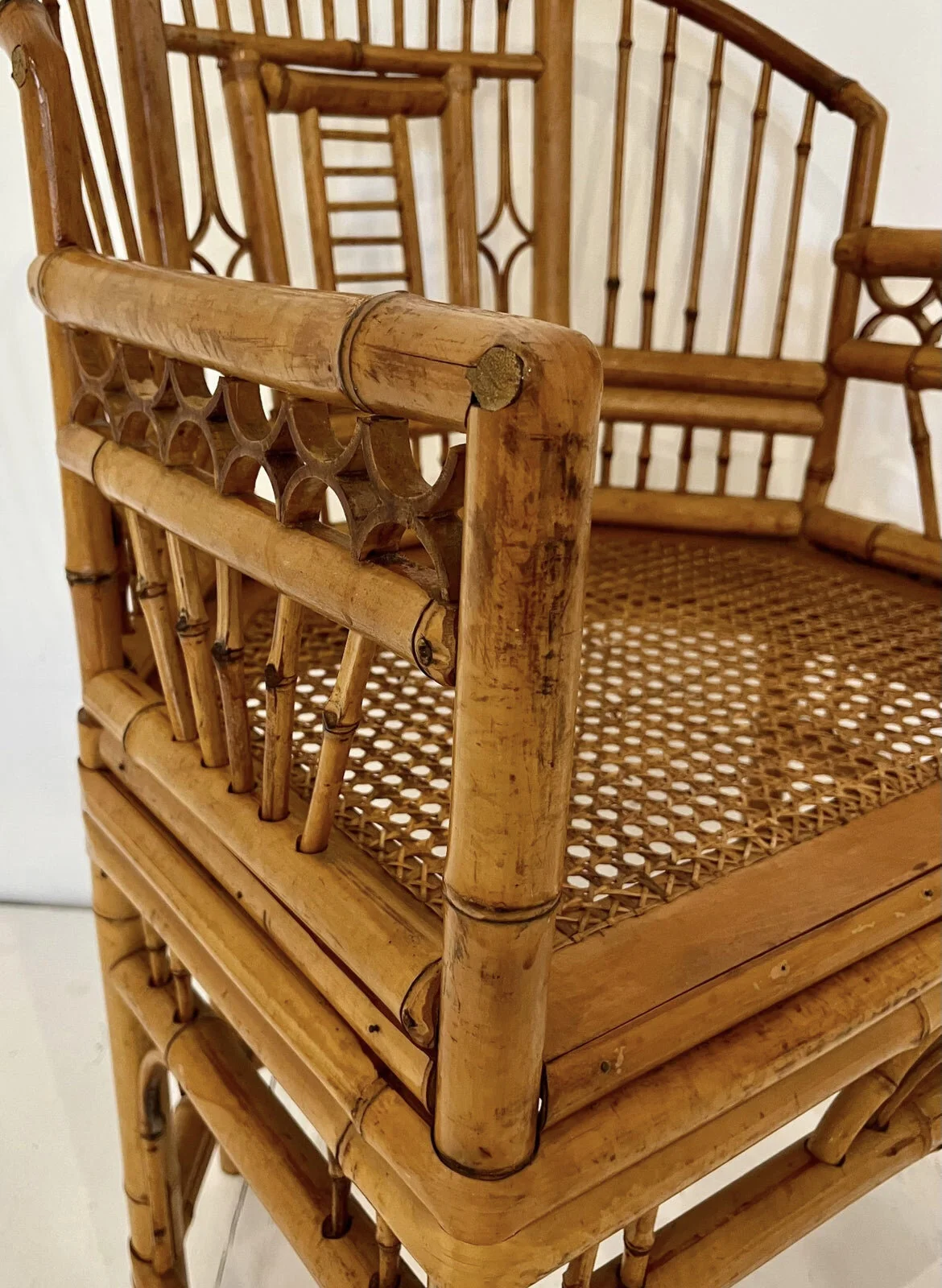 A052D41D-028F-4026-AF2B-381B03095A5B