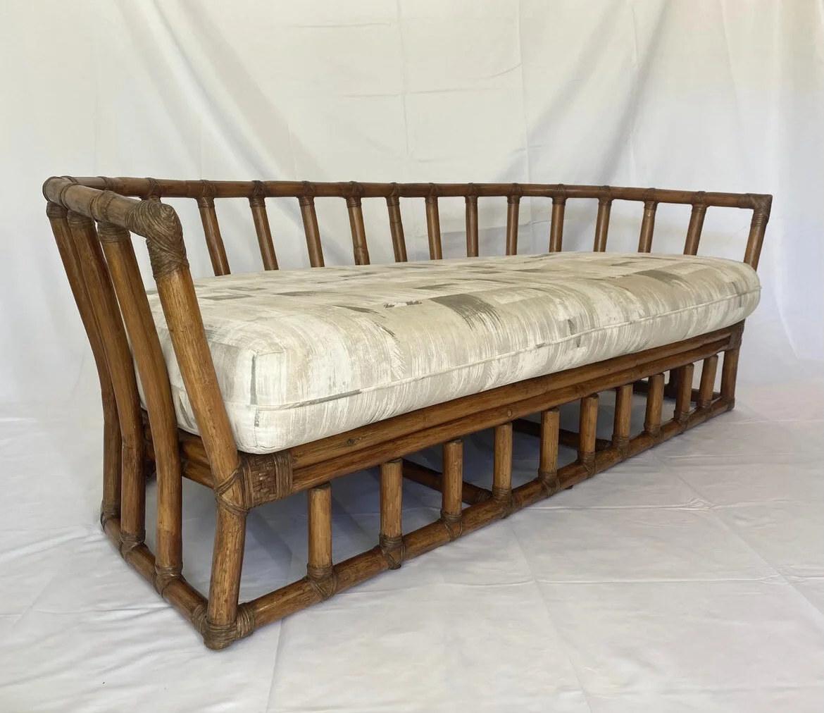 3F4F3EEF-BCB7-4ABF-950F-D888B20A5E24