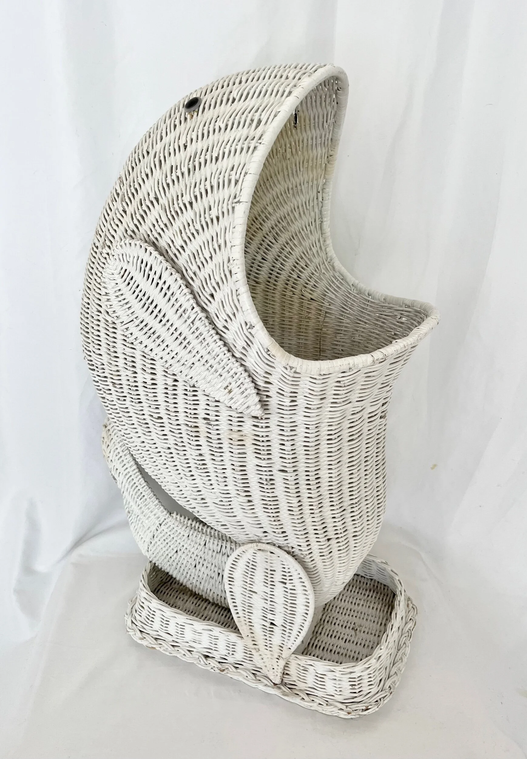 2E95251C-55B1-4B99-9EC7-73DB9324EC7A