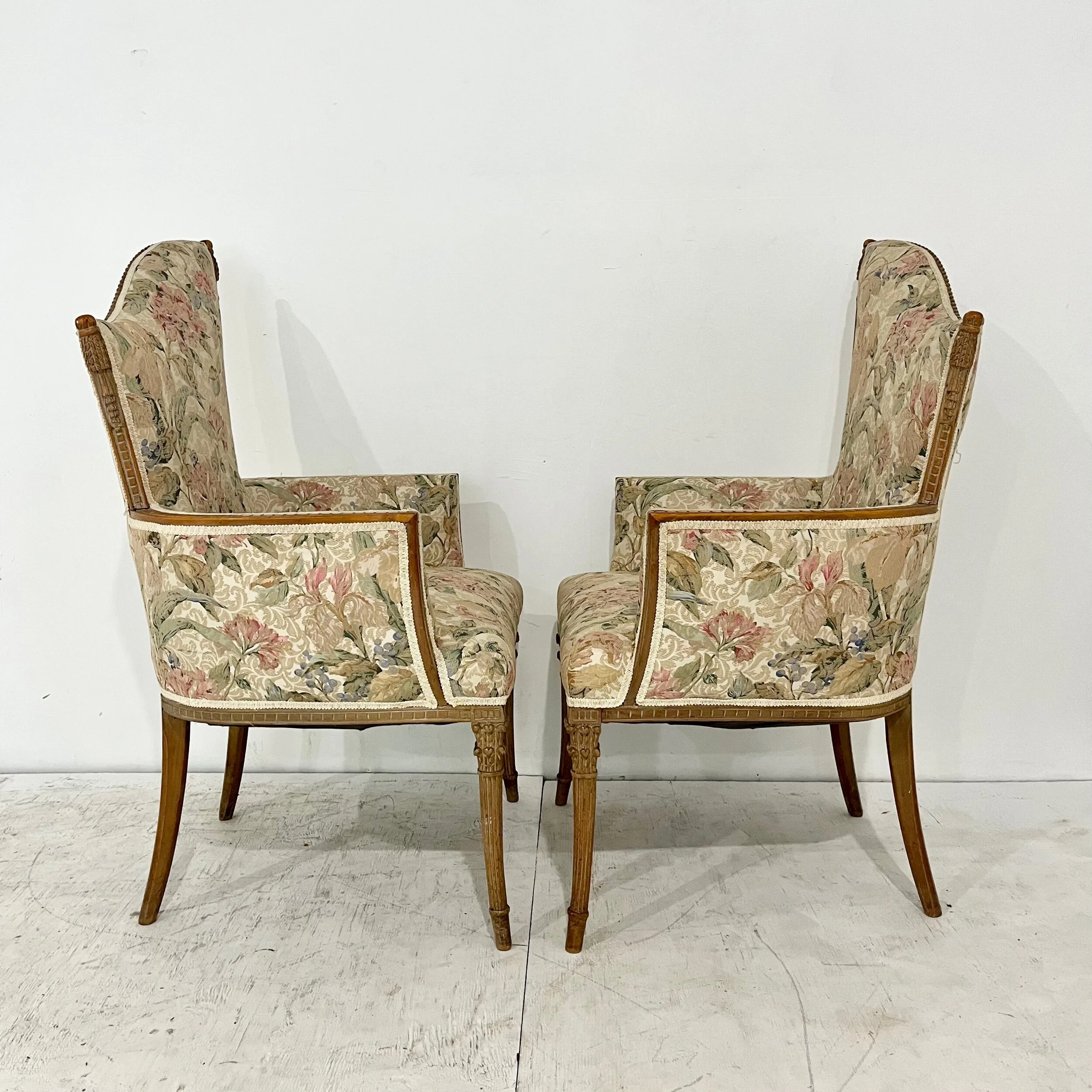 CADCED71-4DE8-4039-8ABF-BC38182A9A70