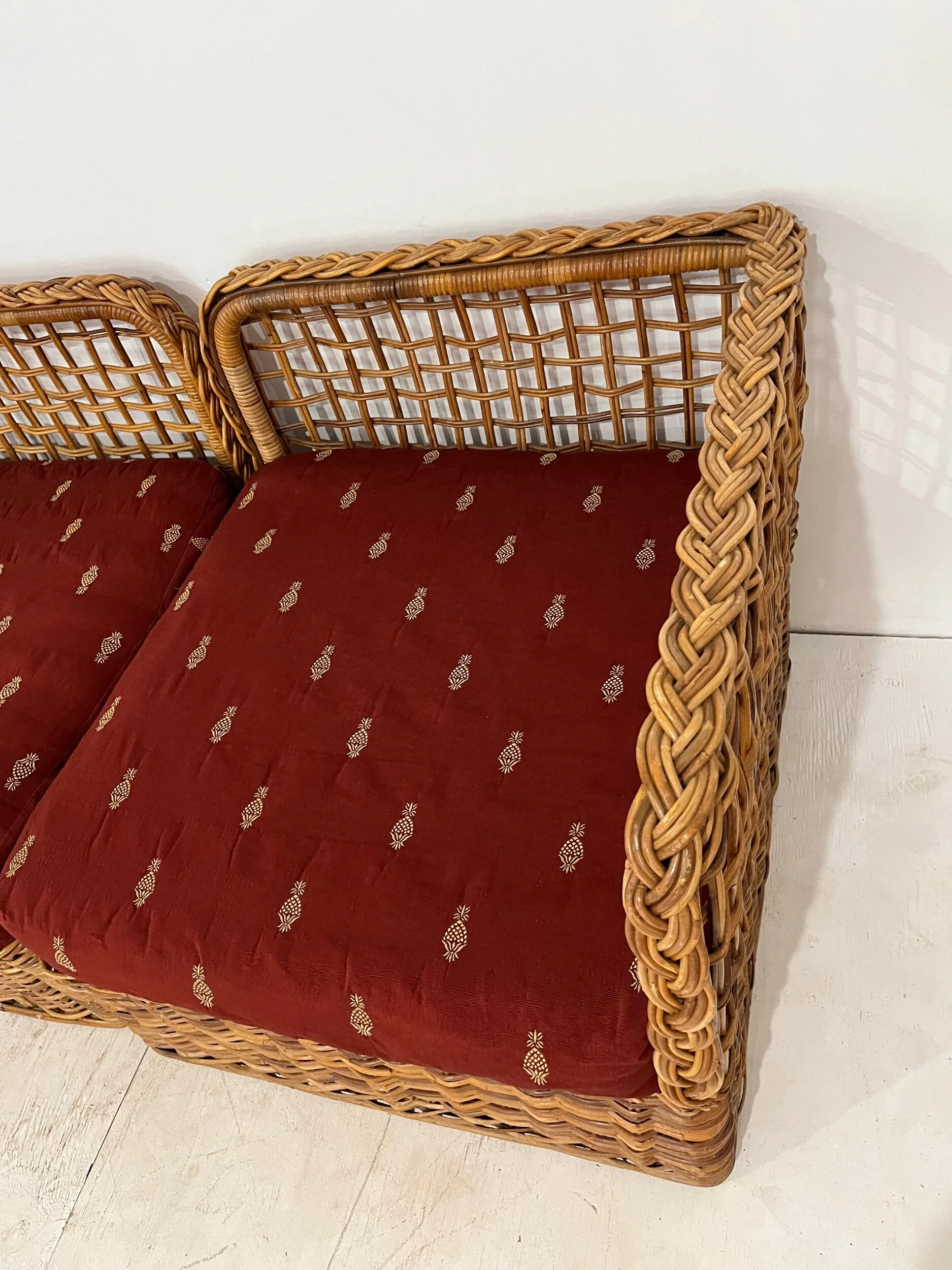 4FD44365-39EB-40DE-8E2B-CE08B09B35D2