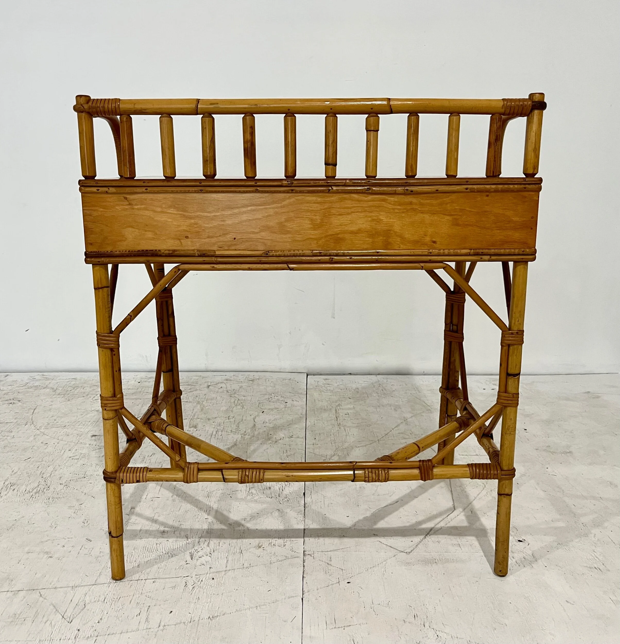 EBDDD5CE-49DB-4BD7-B779-2E6D297B8AEE