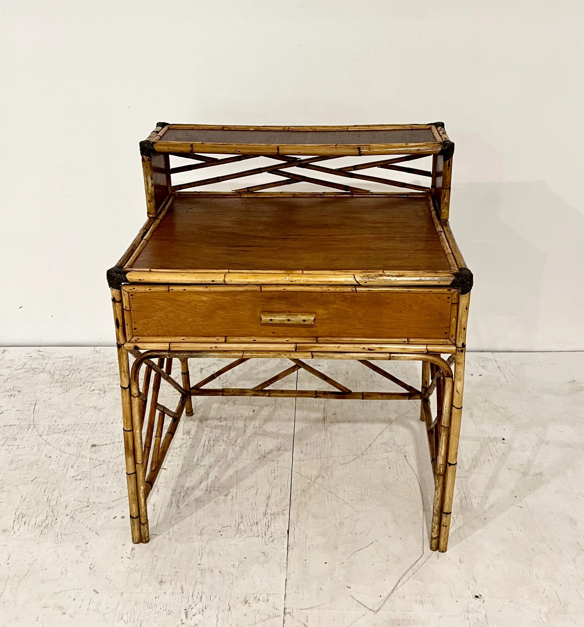 D0979A25-C3A2-45D1-A21E-CC5C9C2B80EE