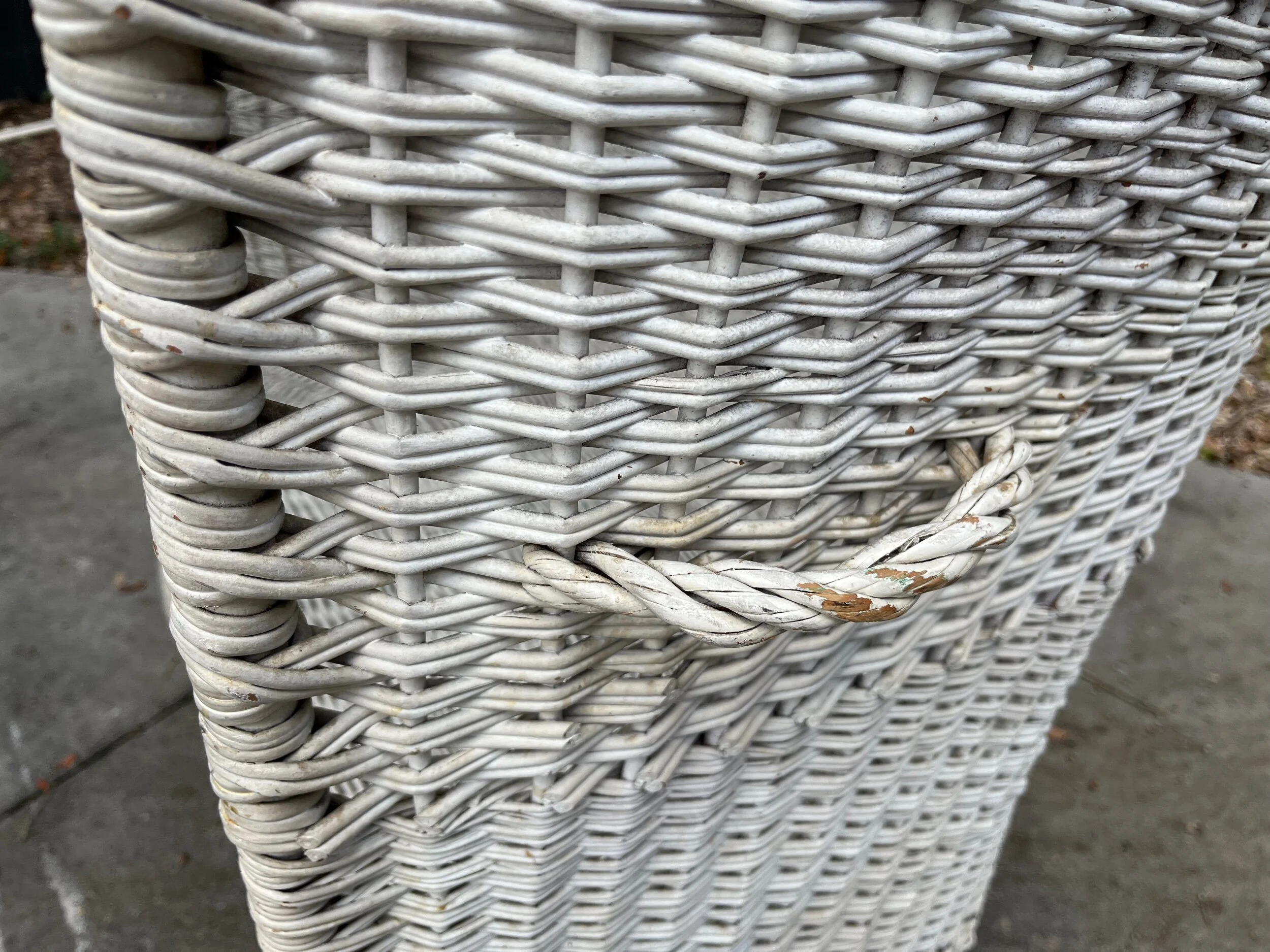 2A18F1E6-6498-46F8-AB23-8B4884D868C3