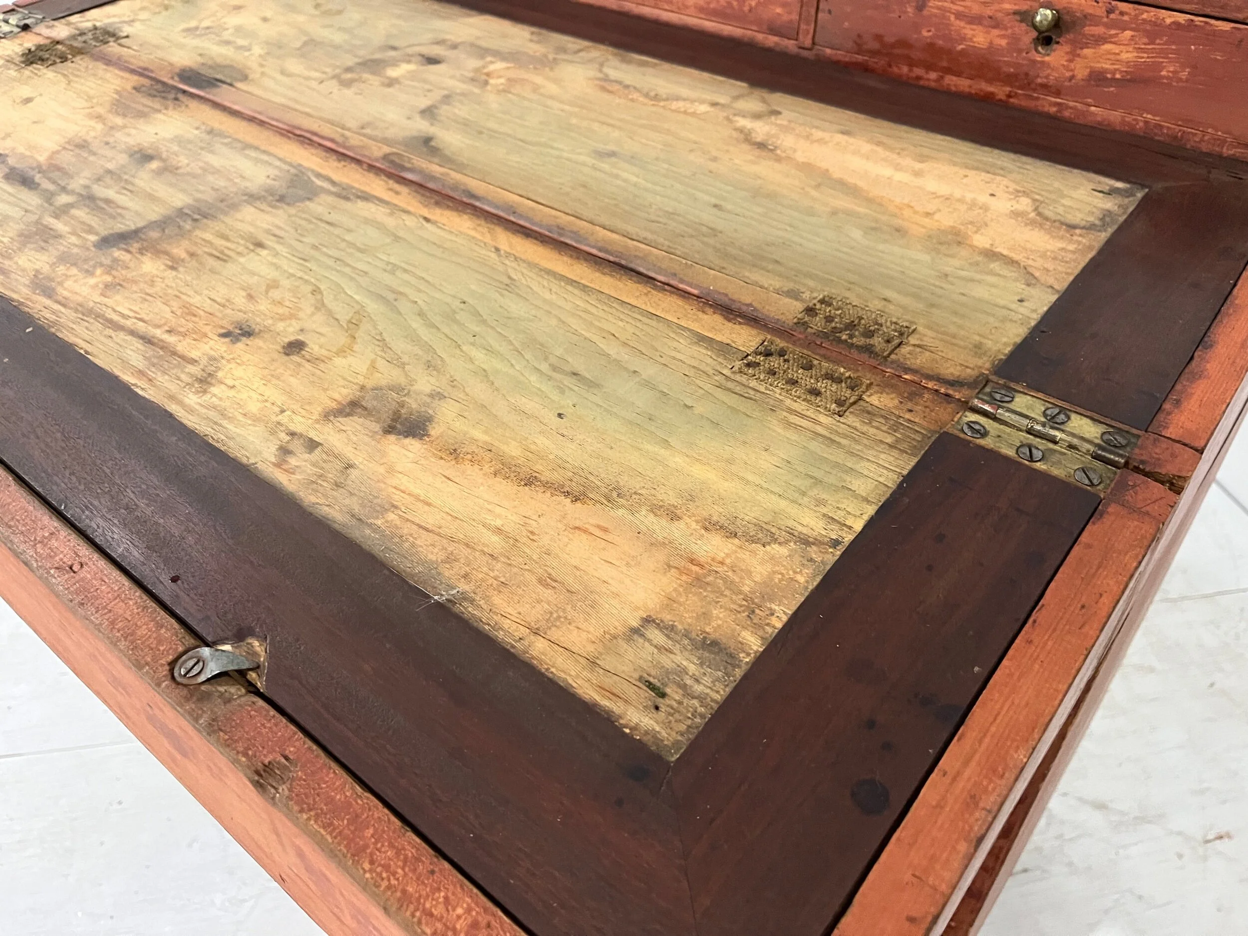 DD45AA18-9806-4957-AC8B-24239ED9F9A6