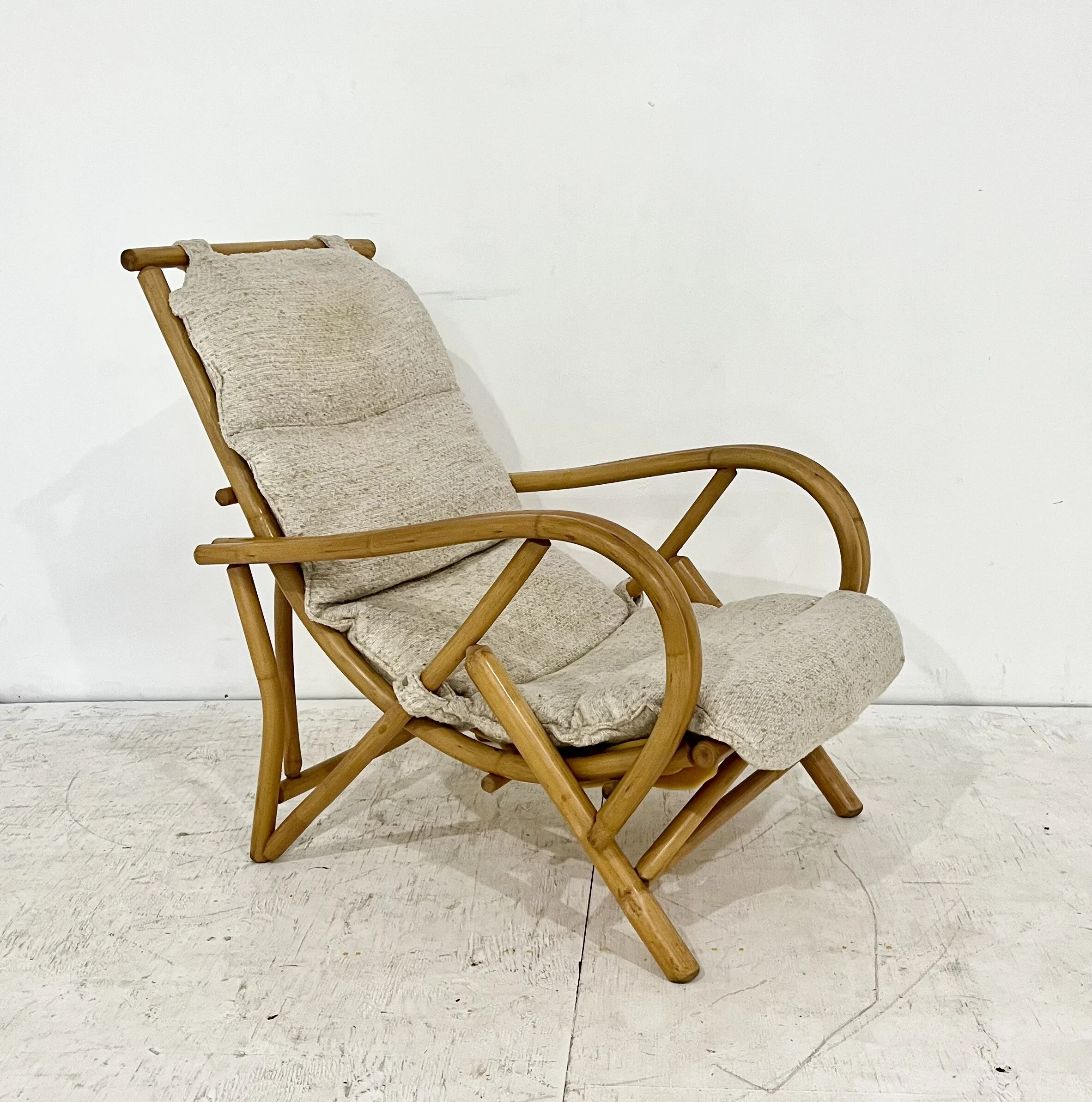 2D7C0BAF-AF41-466D-B97A-4FBAD4B65303