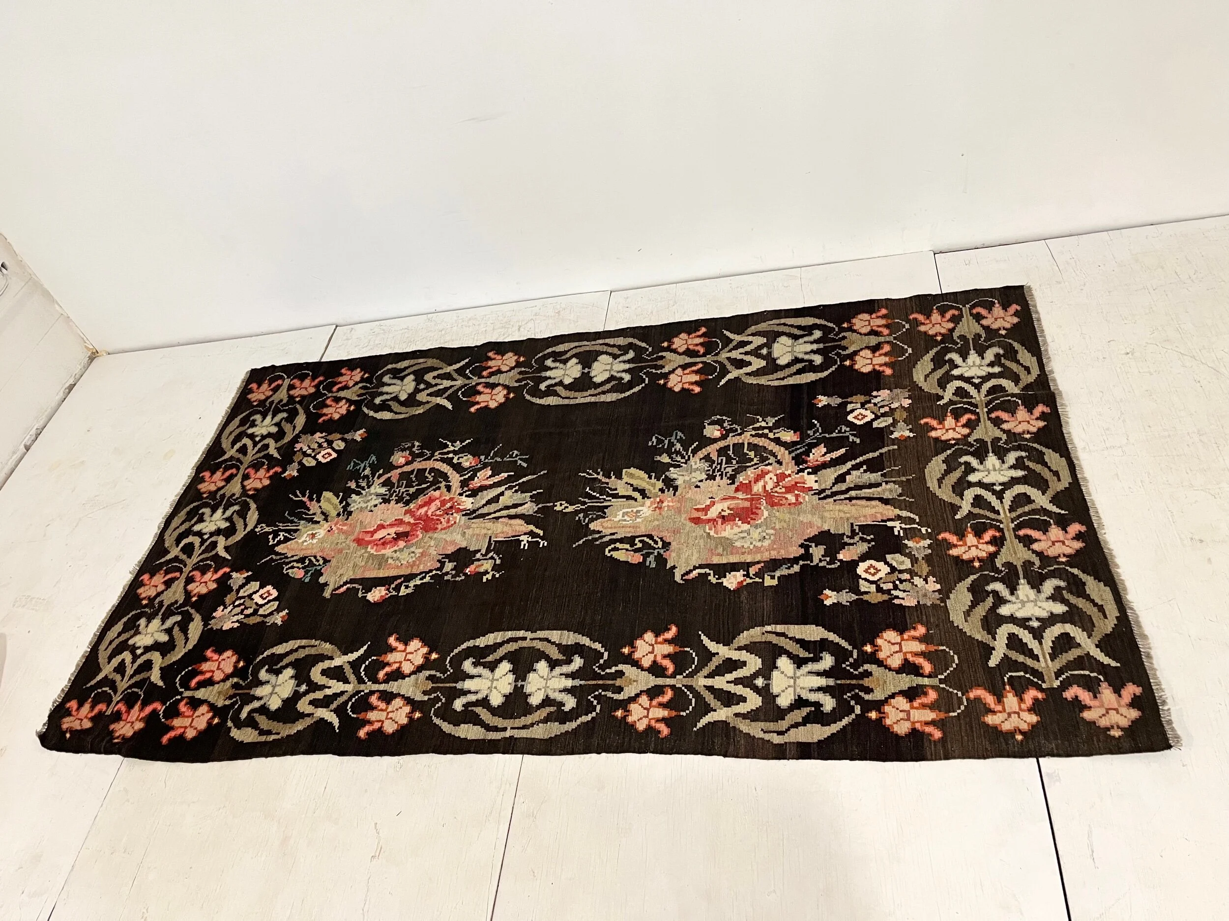 E63B1815-510B-497C-924E-ADC6722CD7DF