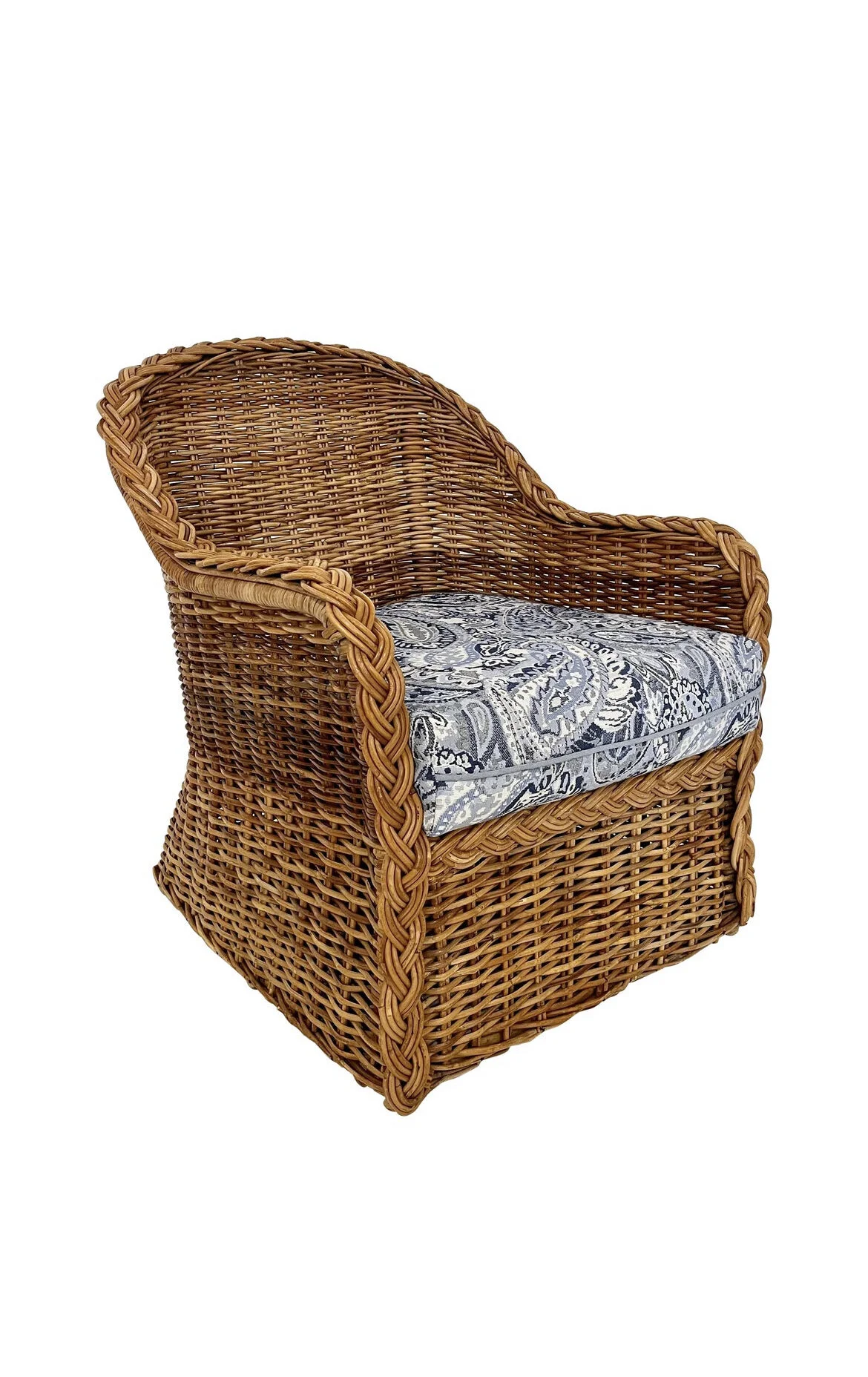 E4CFCBCC-BBE5-424A-B019-66249BFA9FA0