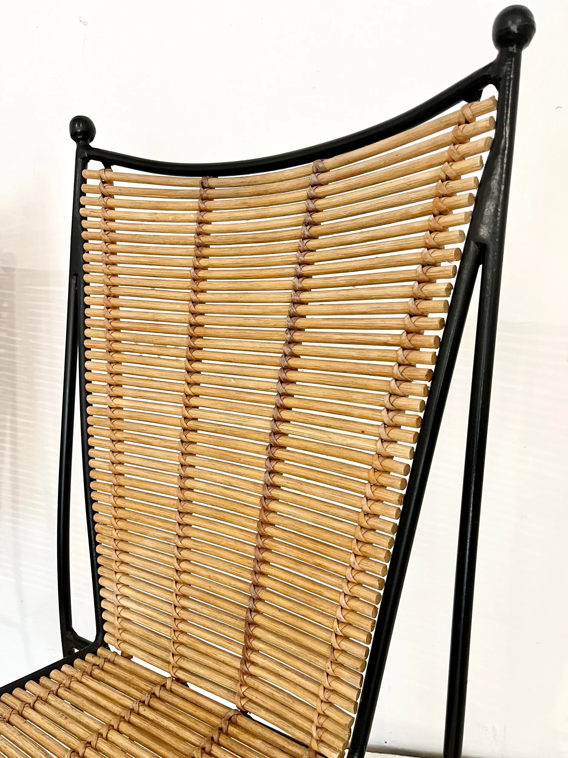 CB6910D8-87C0-4BCA-B580-47B42CA6B1B6