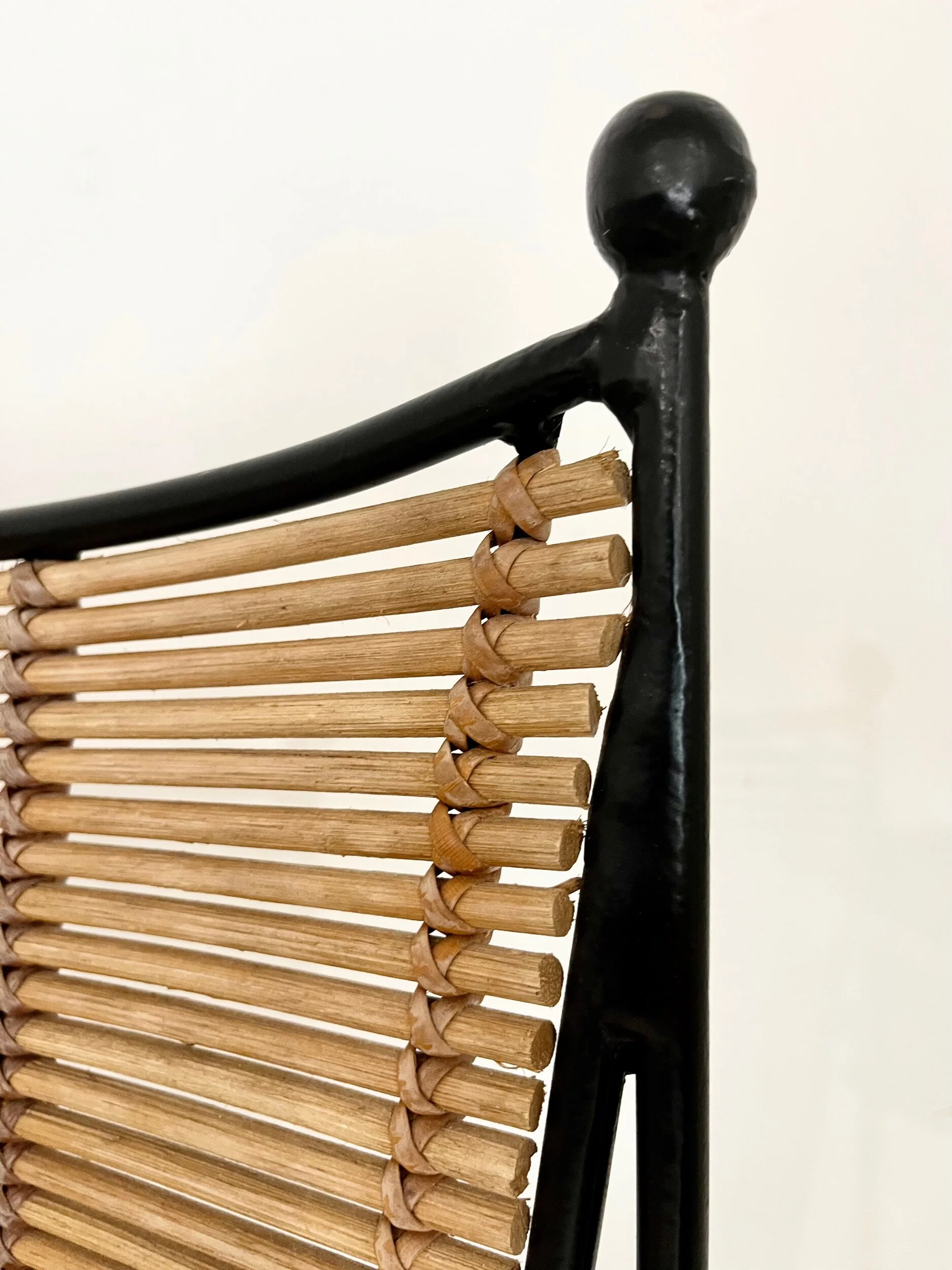 2E3775F5-BFDC-4633-95D9-4E2EAFC9A56C