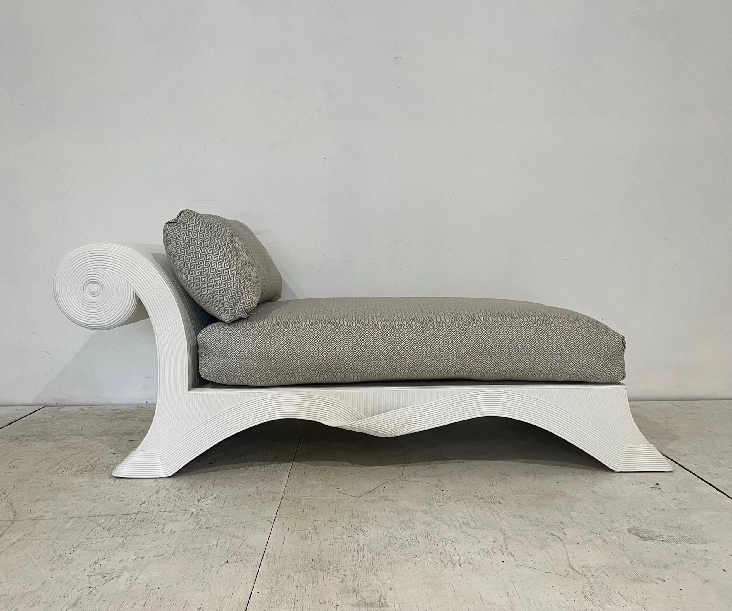 1C0F8C33-AB1E-4A00-82ED-87F60510EEC1