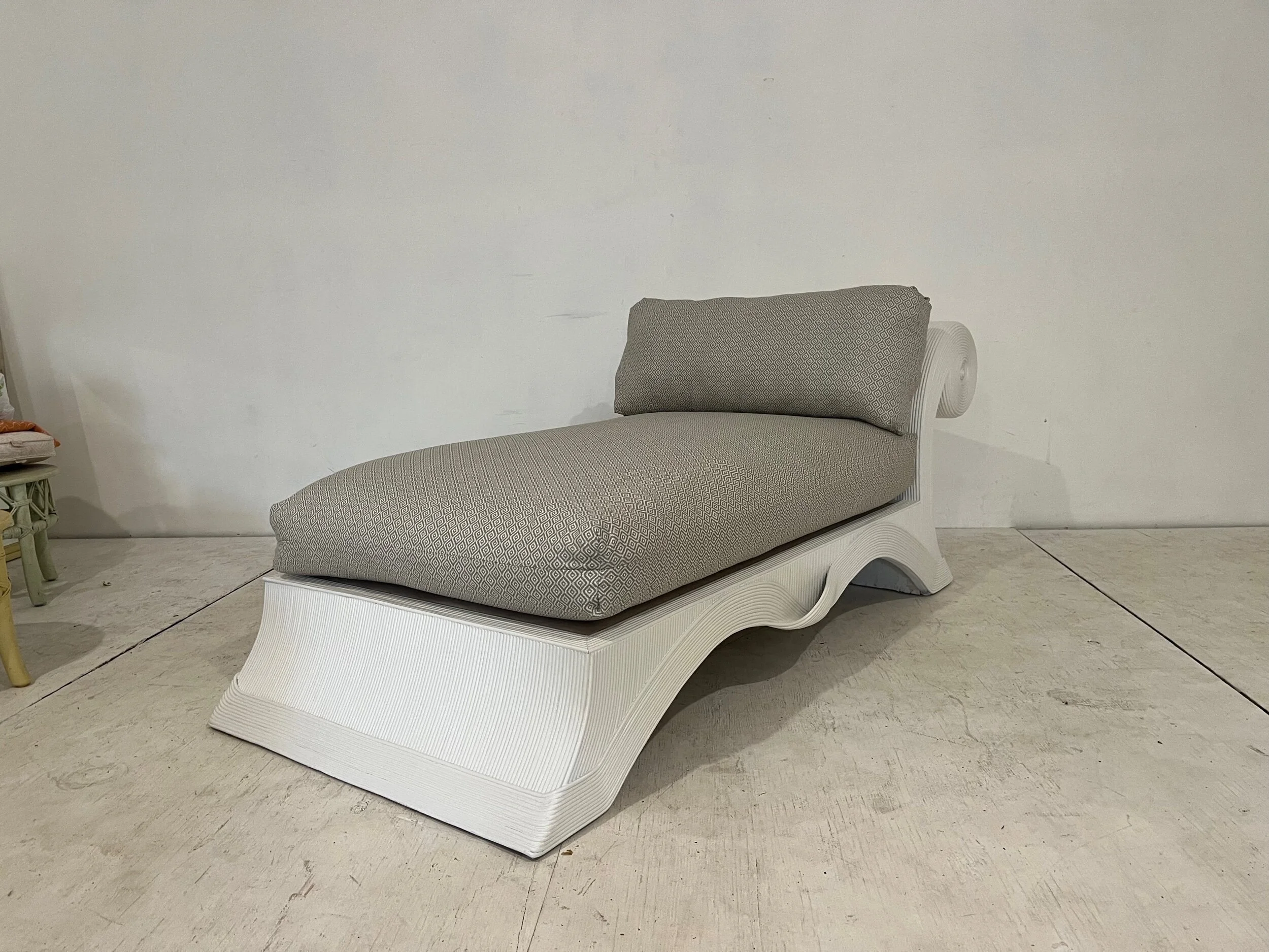 B97DCAB5-7E30-4254-A9C0-40BC2418A634