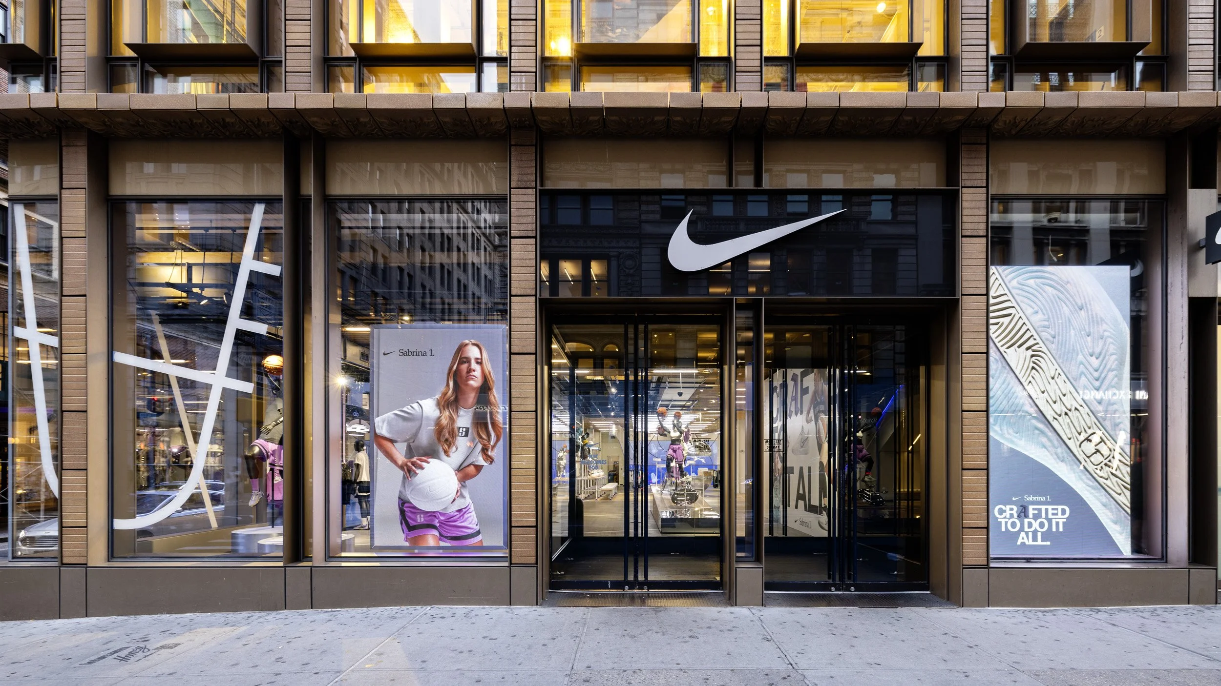 Nike_Soho_FA23_Sabrina_4512_LO.jpg